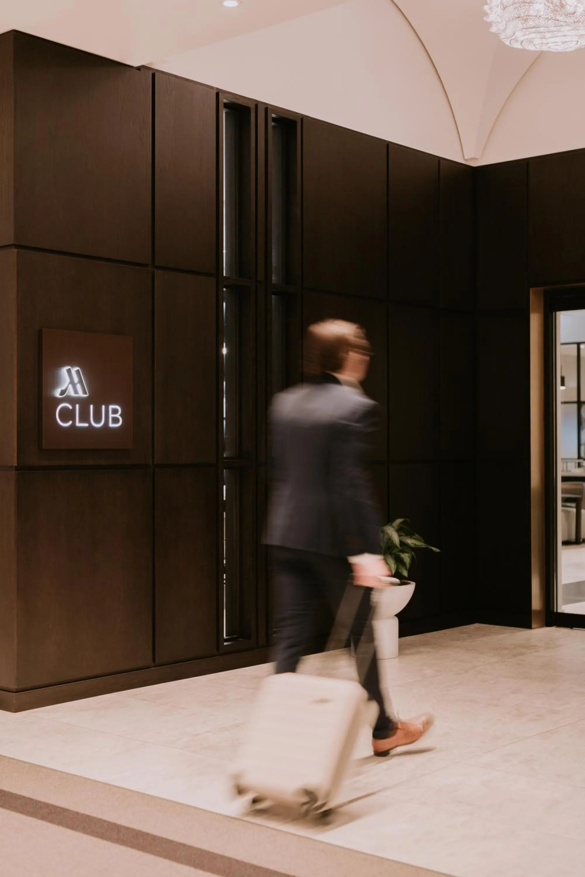 Business facilities in Montreal Marriott Chateau Champlain