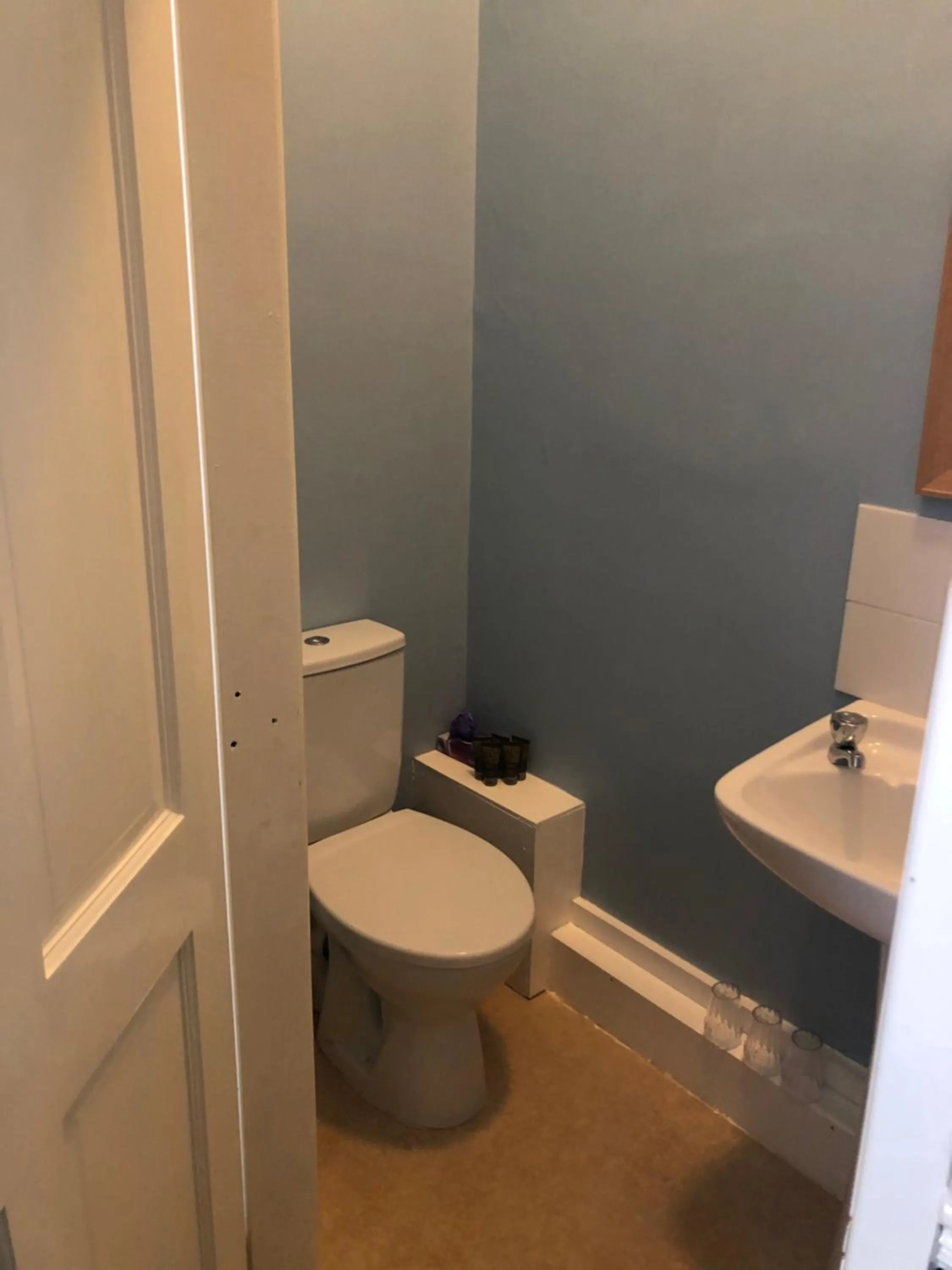 Bathroom in Leamington House