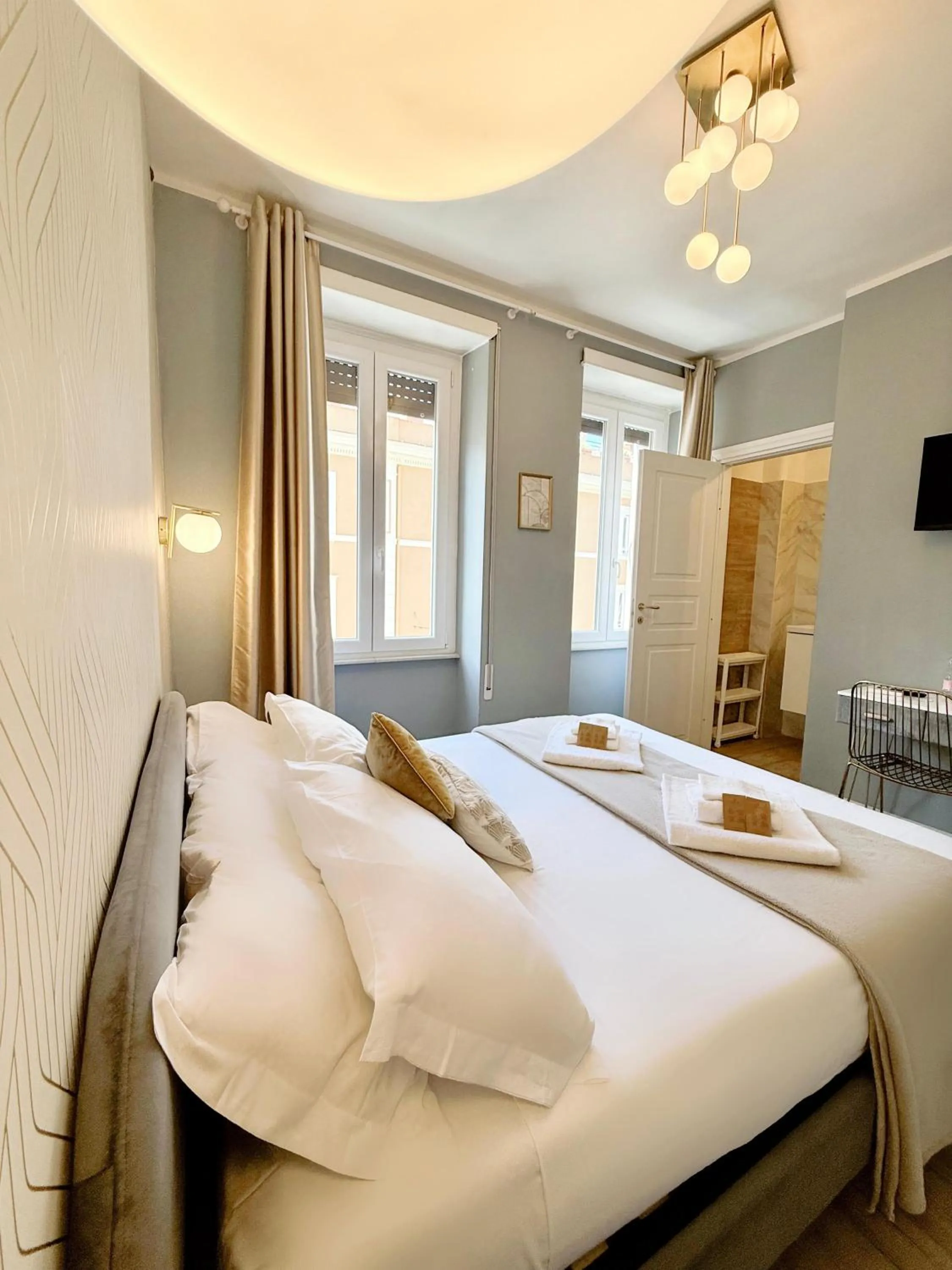 Photo of the whole room, Bed in San Pietro Rooms 84