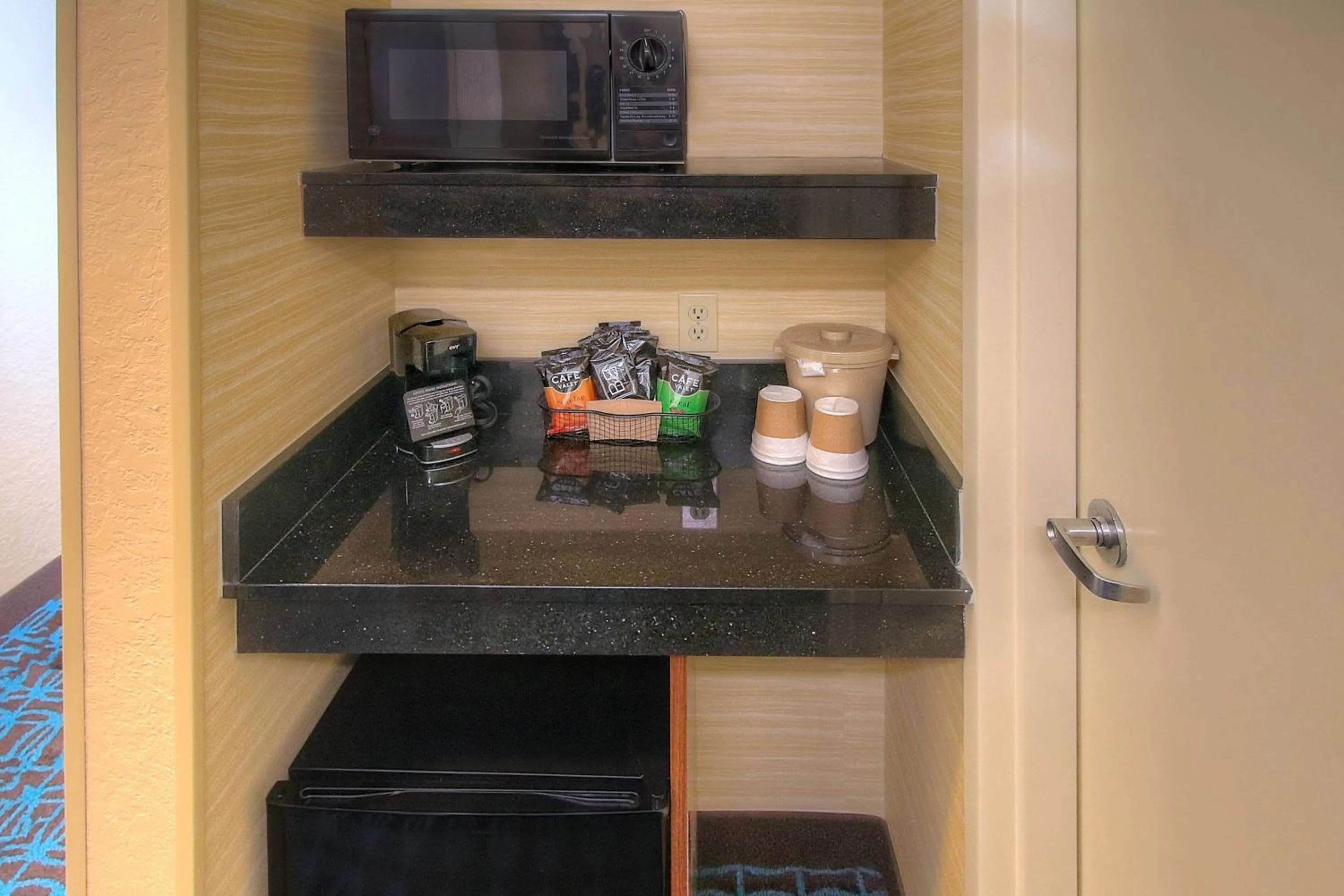 Photo of the whole room in Fairfield Inn & Suites By Marriott Jupiter