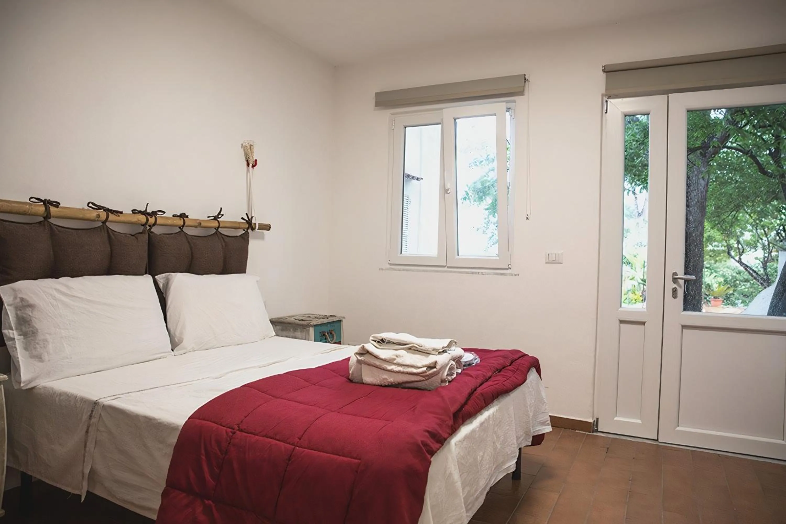 Bed in villa antica