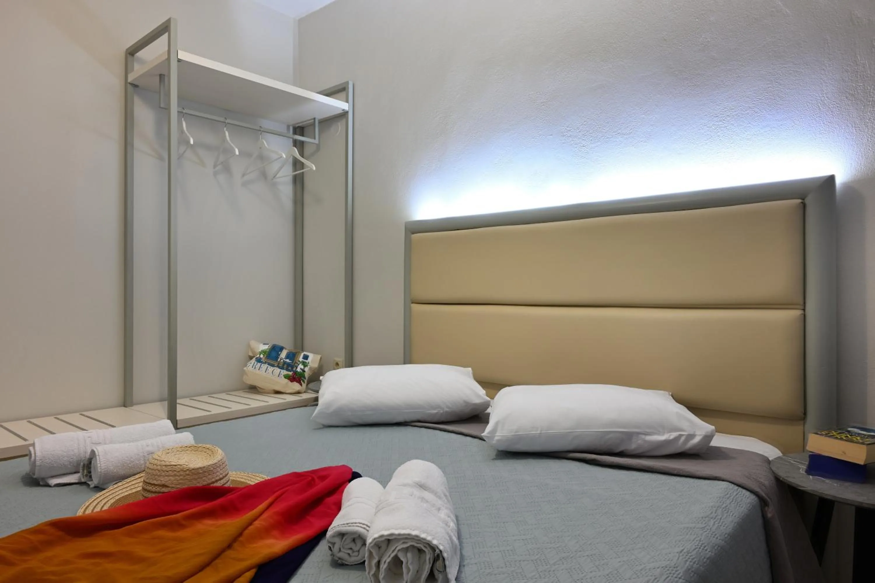 Bed in Sfakian Horizon