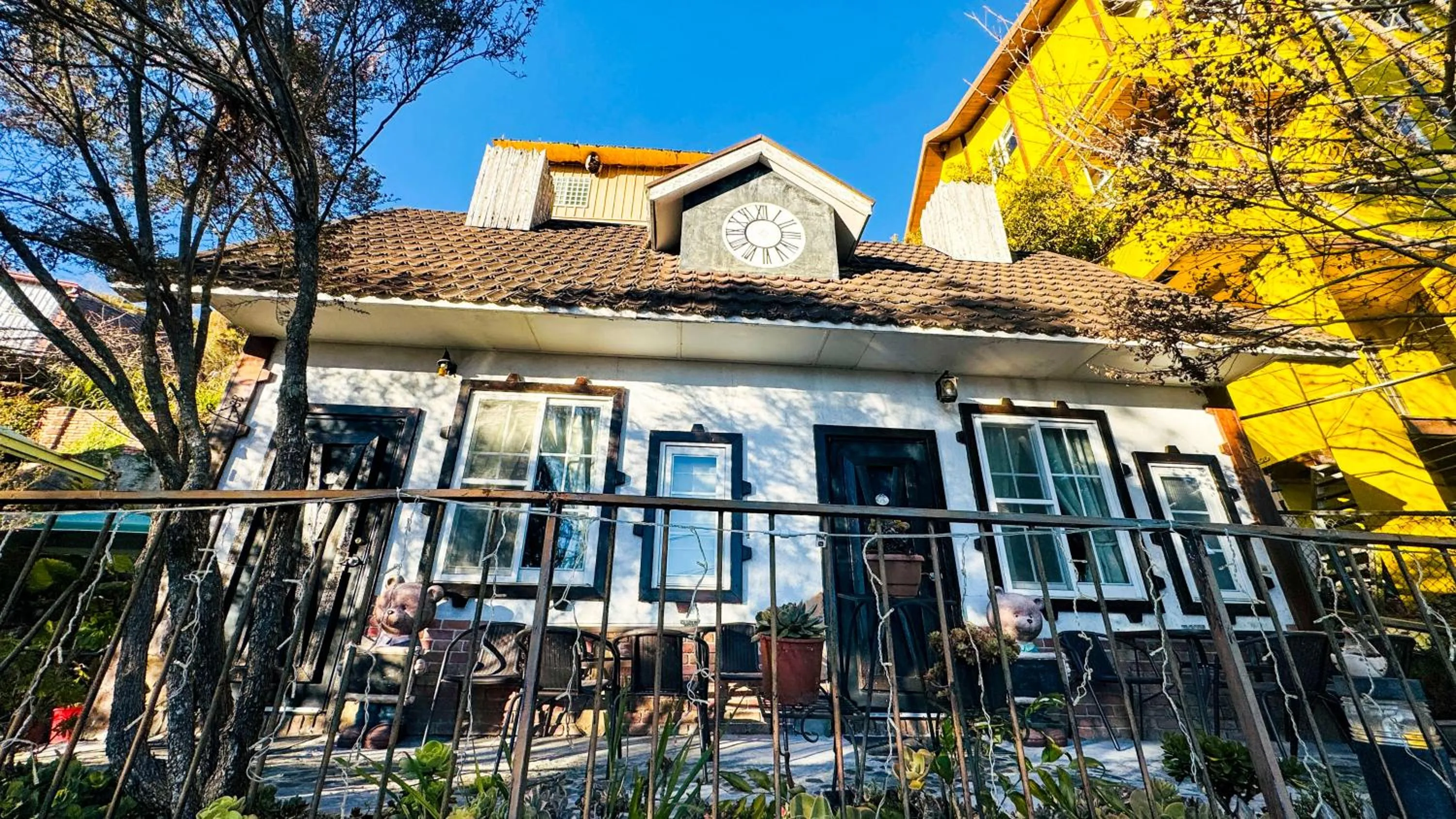 Property building in 31 Homestay