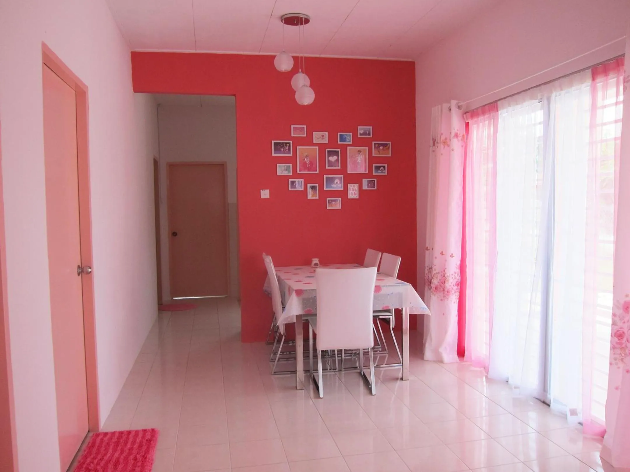 Dining area in MILU Homestay - Kuala Selangor