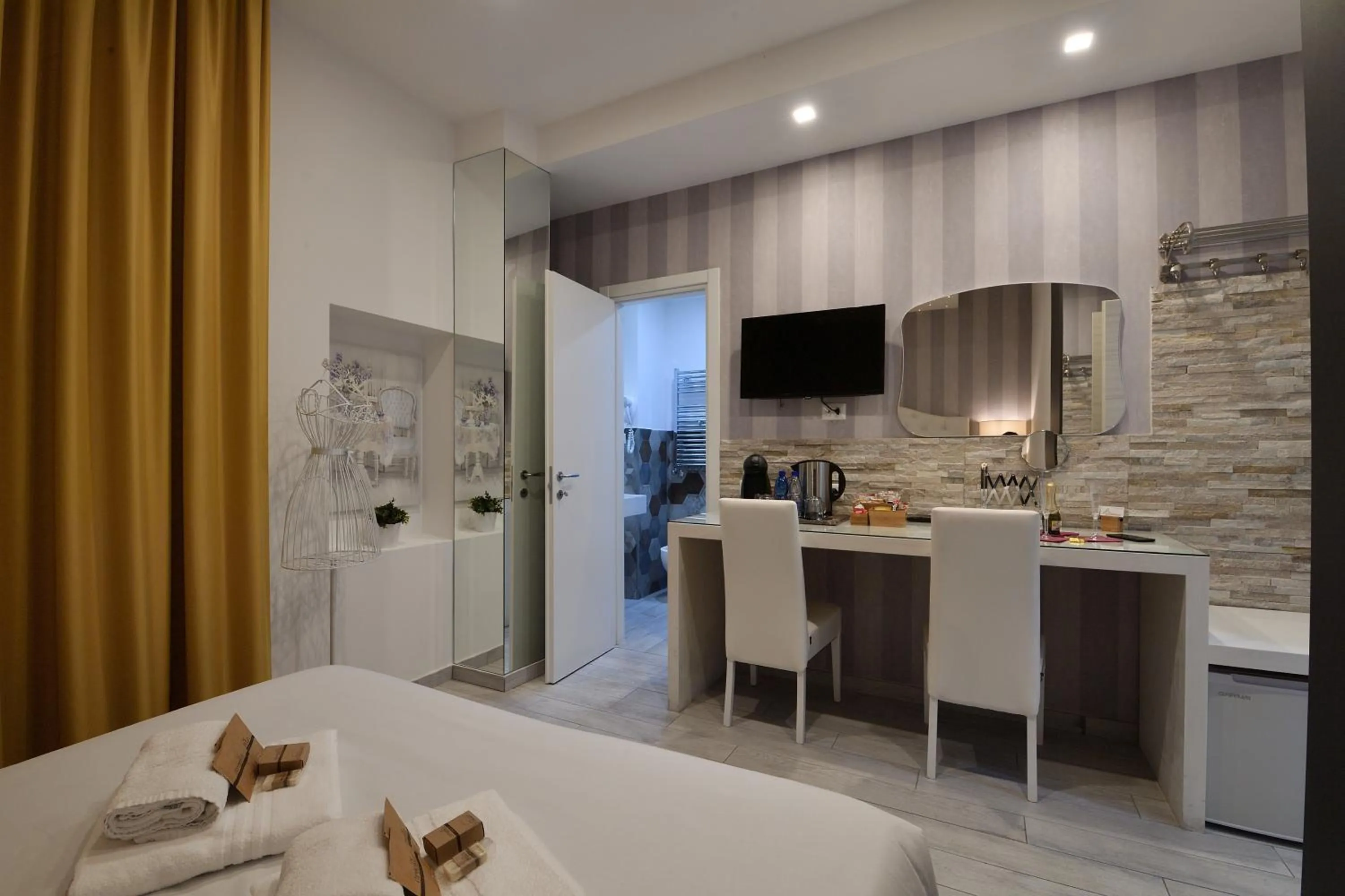 Coffee/tea facilities in Relais Vatican Secret