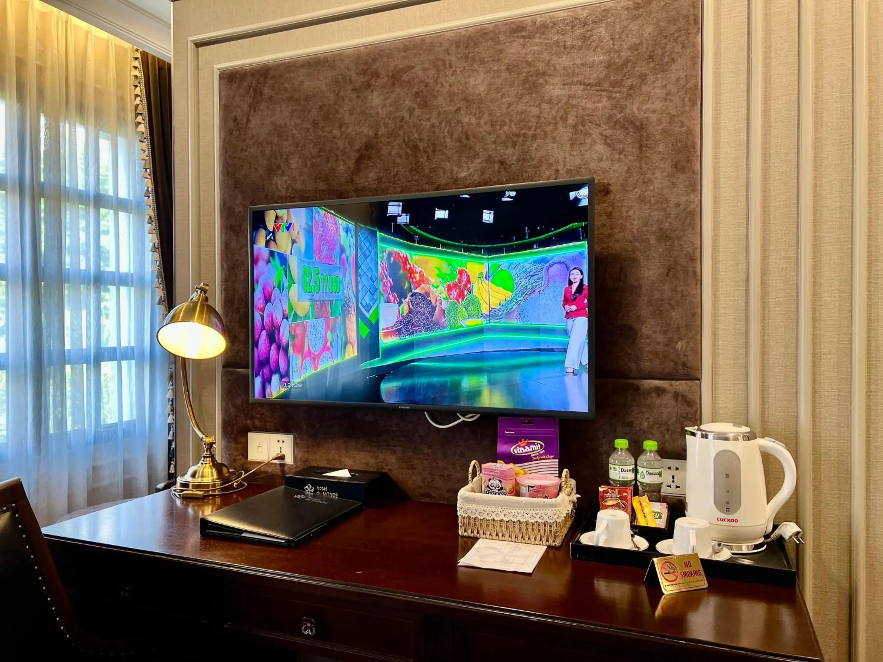 minibar in Hotel du Monde