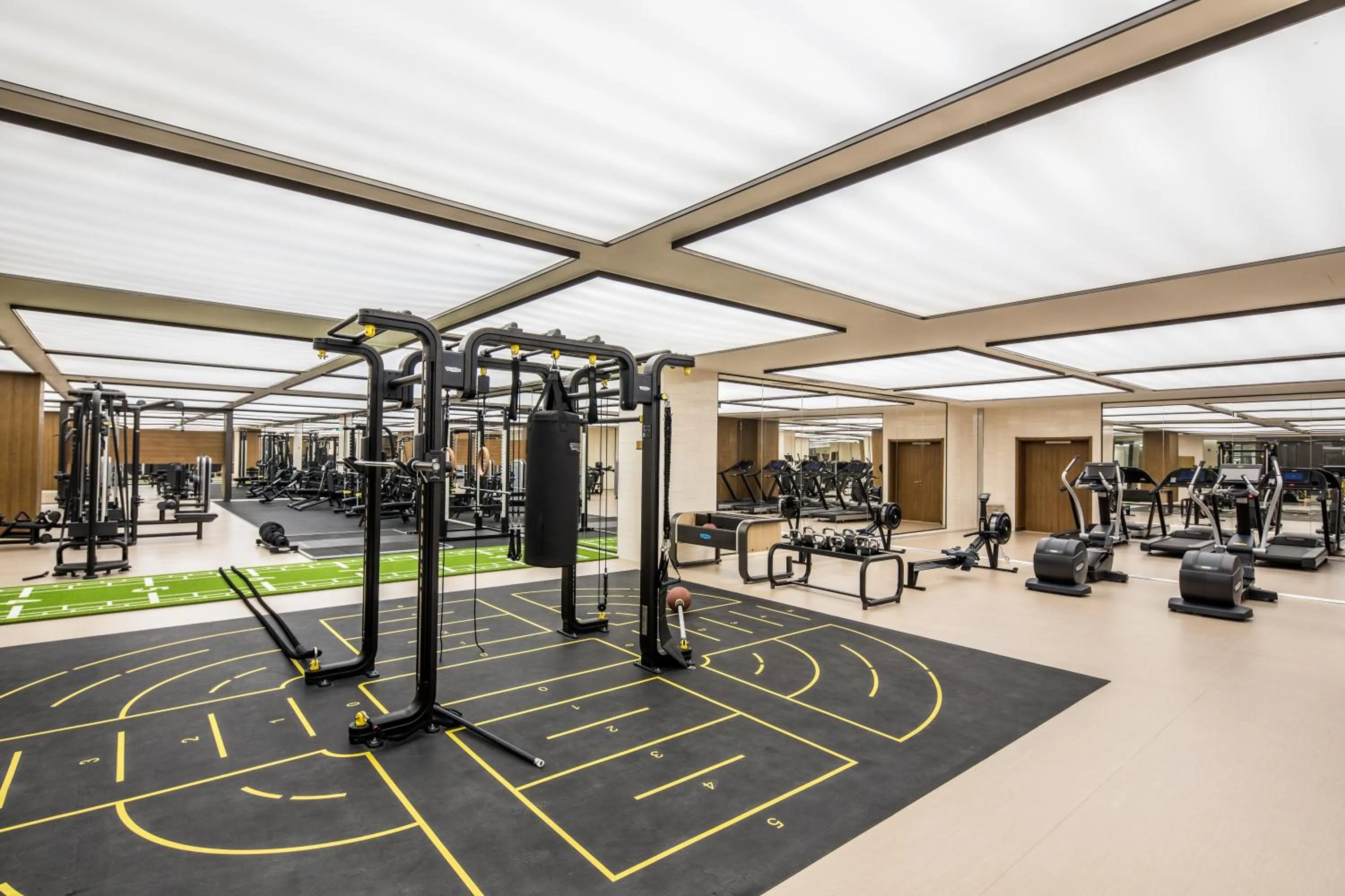 Fitness centre/facilities in Ascott Riverside Garden Beijing