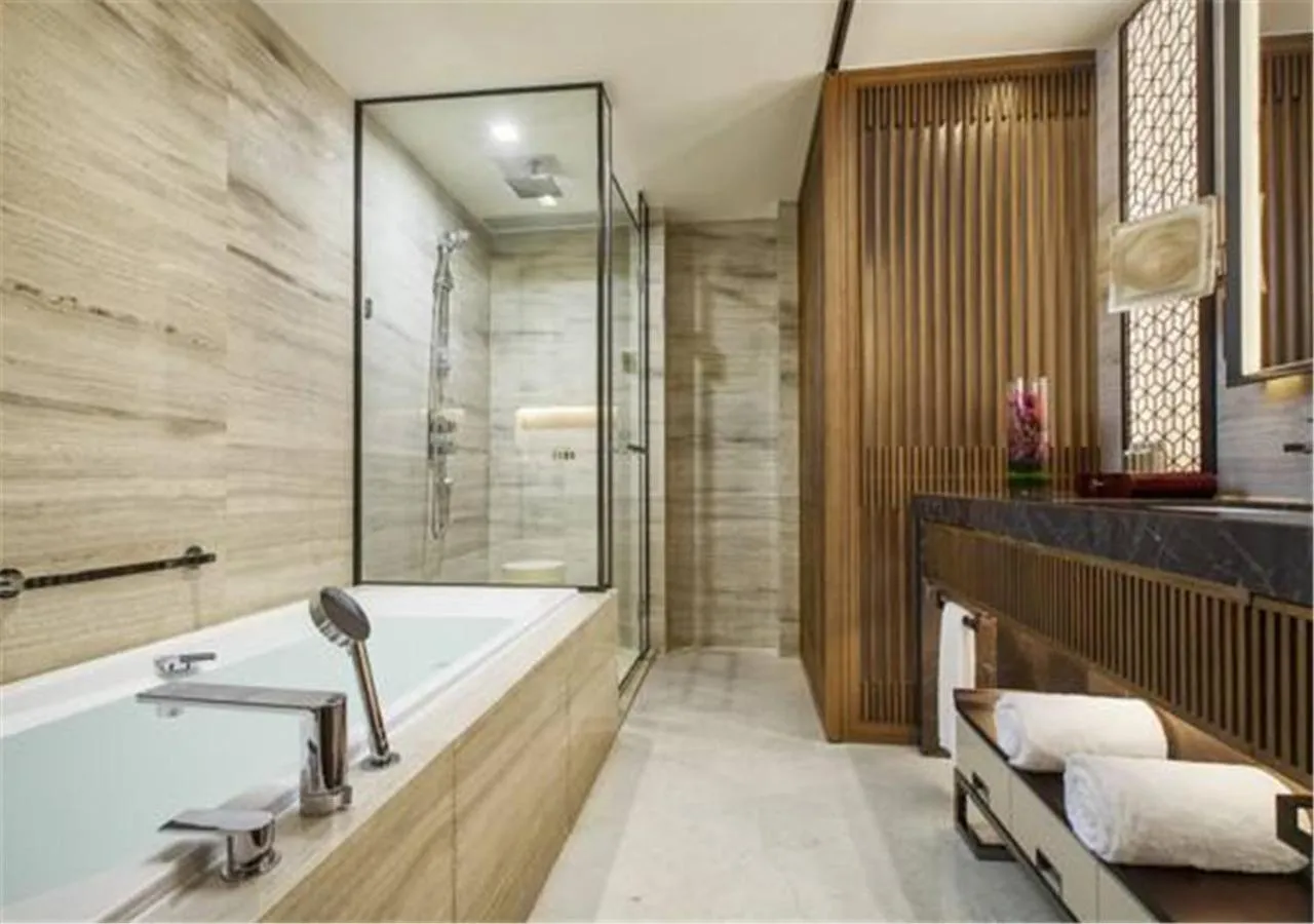 Toilet in Ascott Riverside Garden Beijing