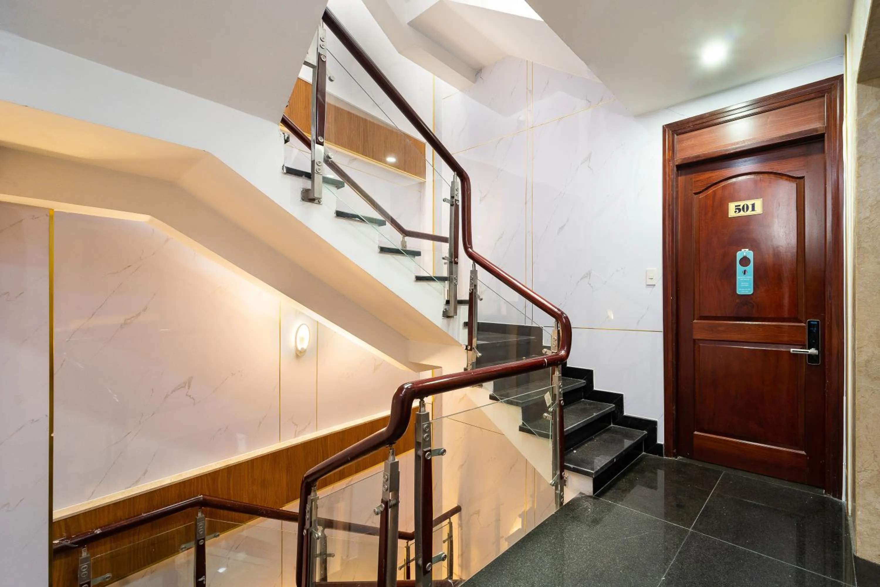 Diamond Luxury Ben Thanh