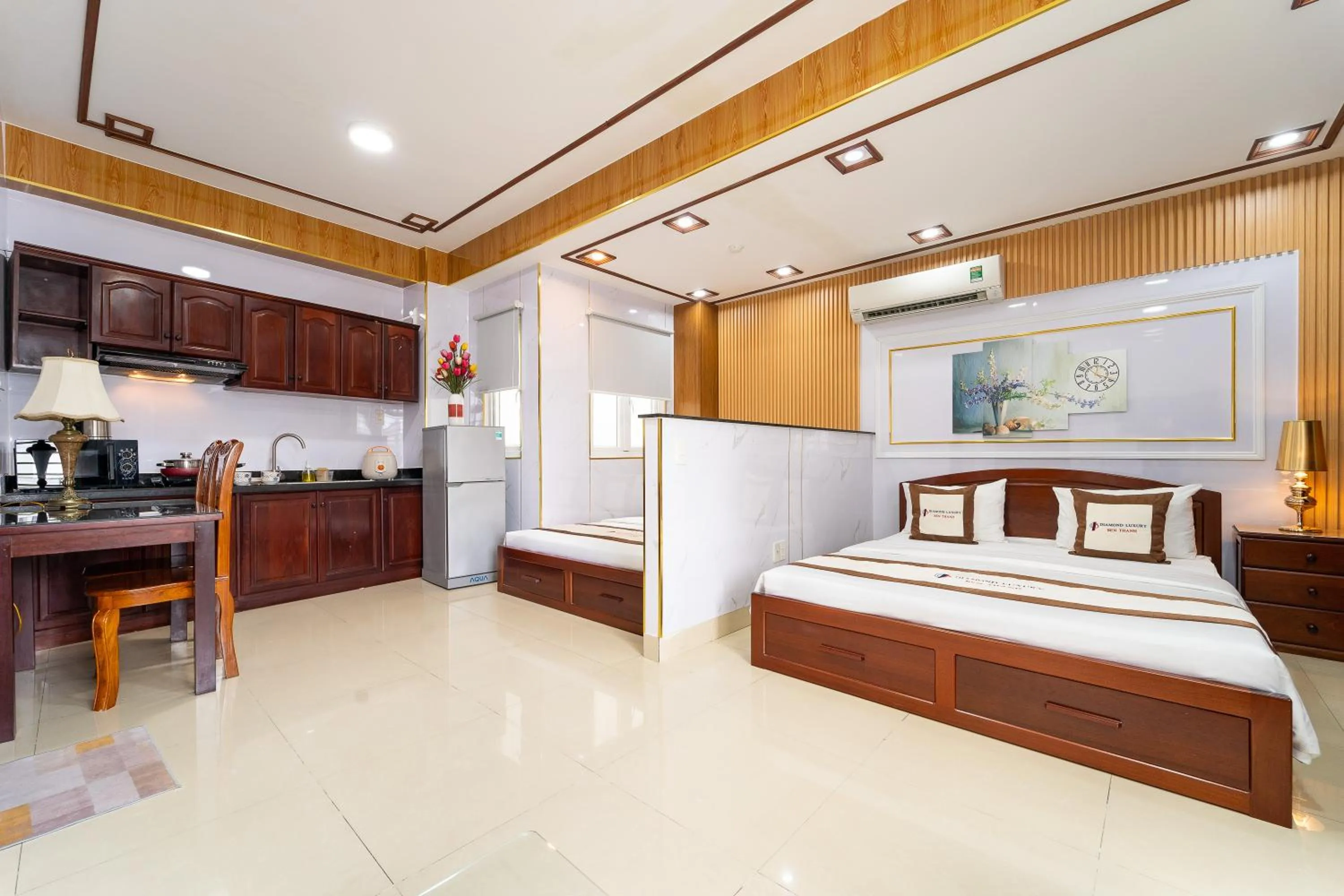 Bed in Diamond Luxury Ben Thanh