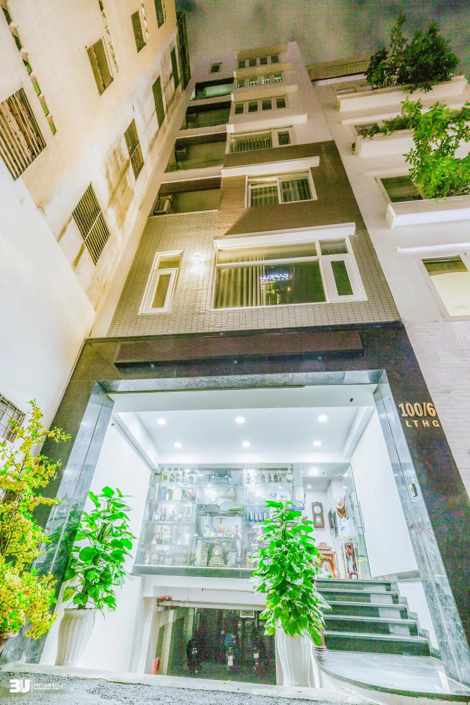 Property building in Diamond Luxury Ben Thanh