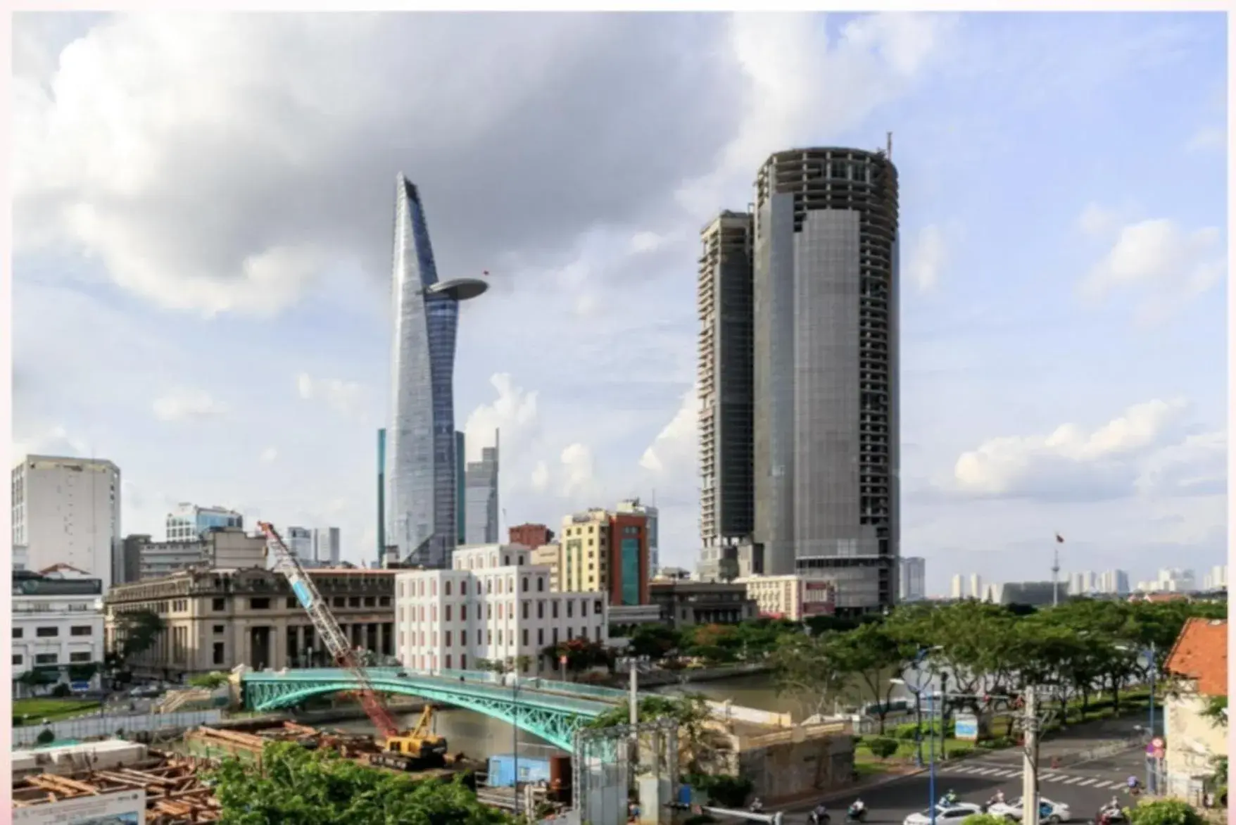 Diamond Luxury Ben Thanh Diamond Luxury Ben Thanh