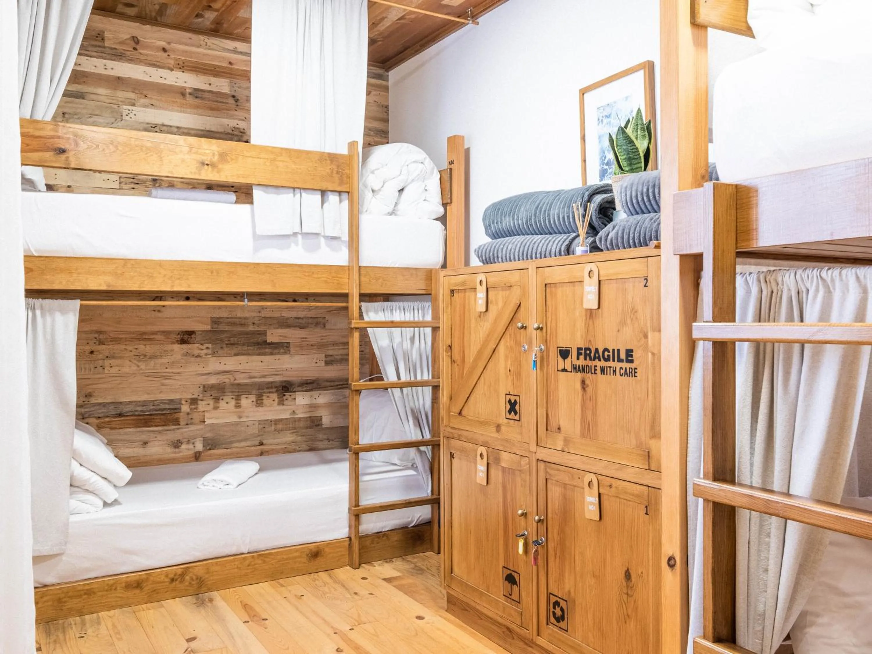 Bed in Castaway