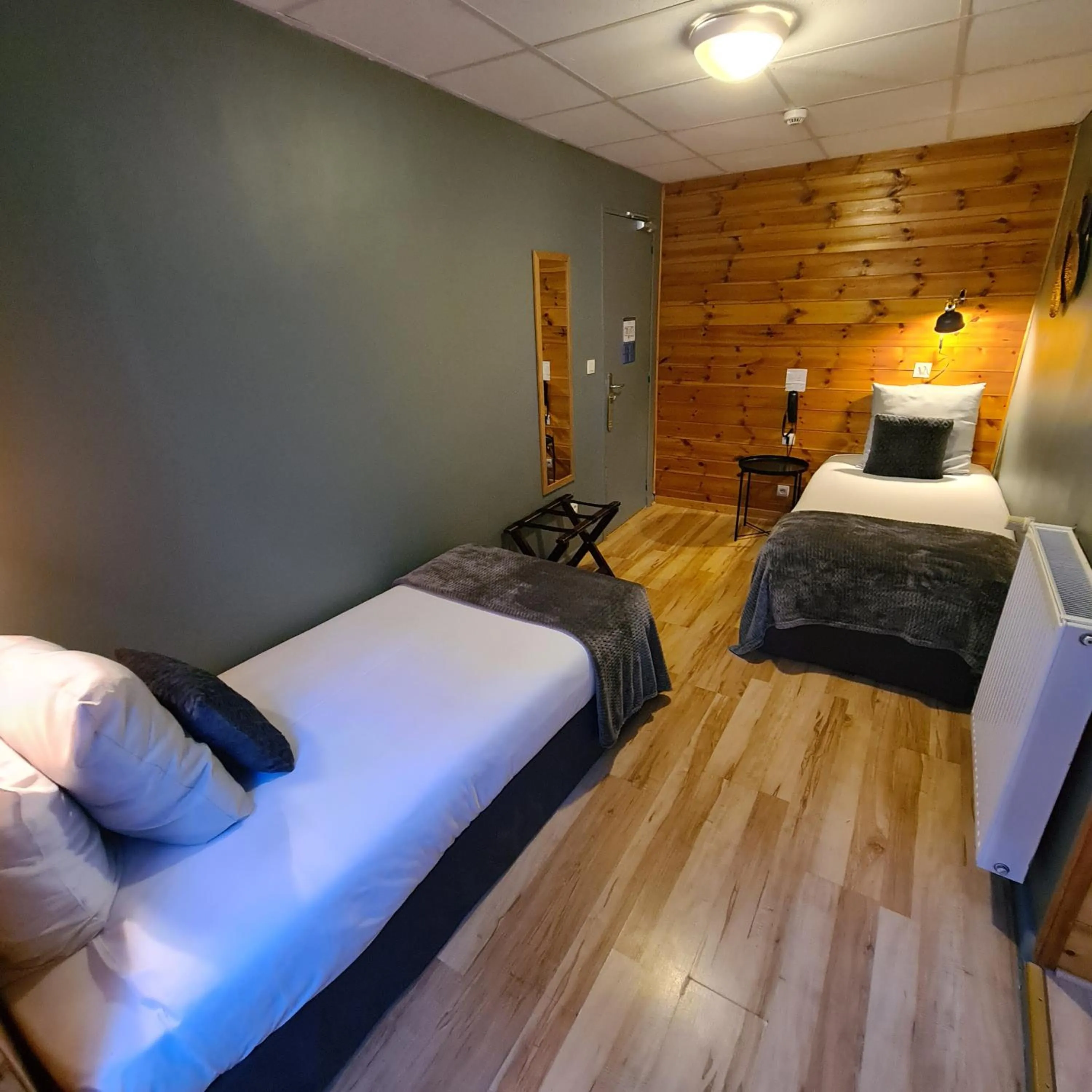 Photo of the whole room, Bed in Le Grand Hotel