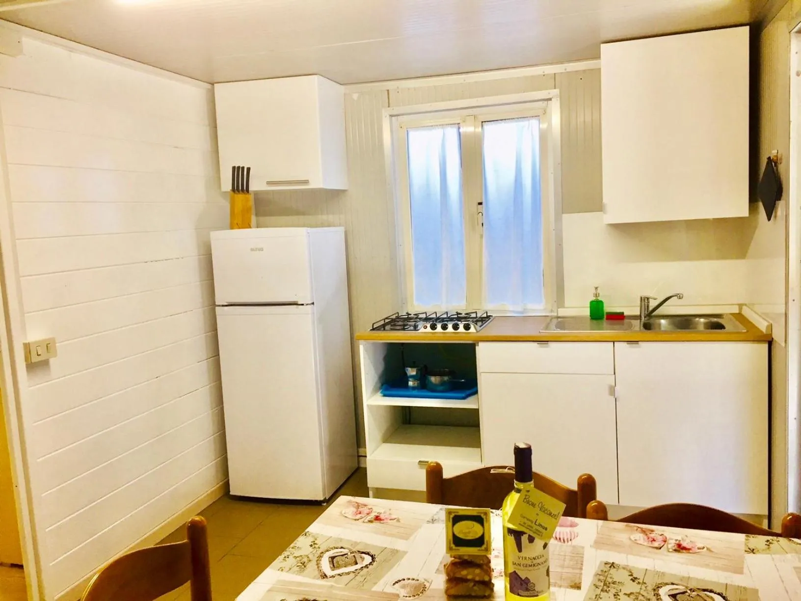 Kitchen or kitchenette in Camping Linus