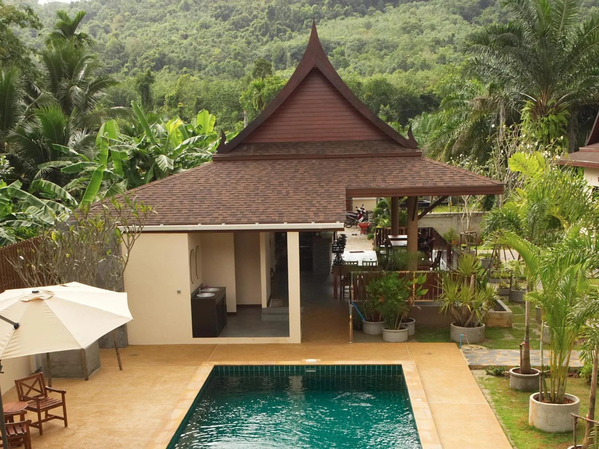 Property building in Chanapha Residence