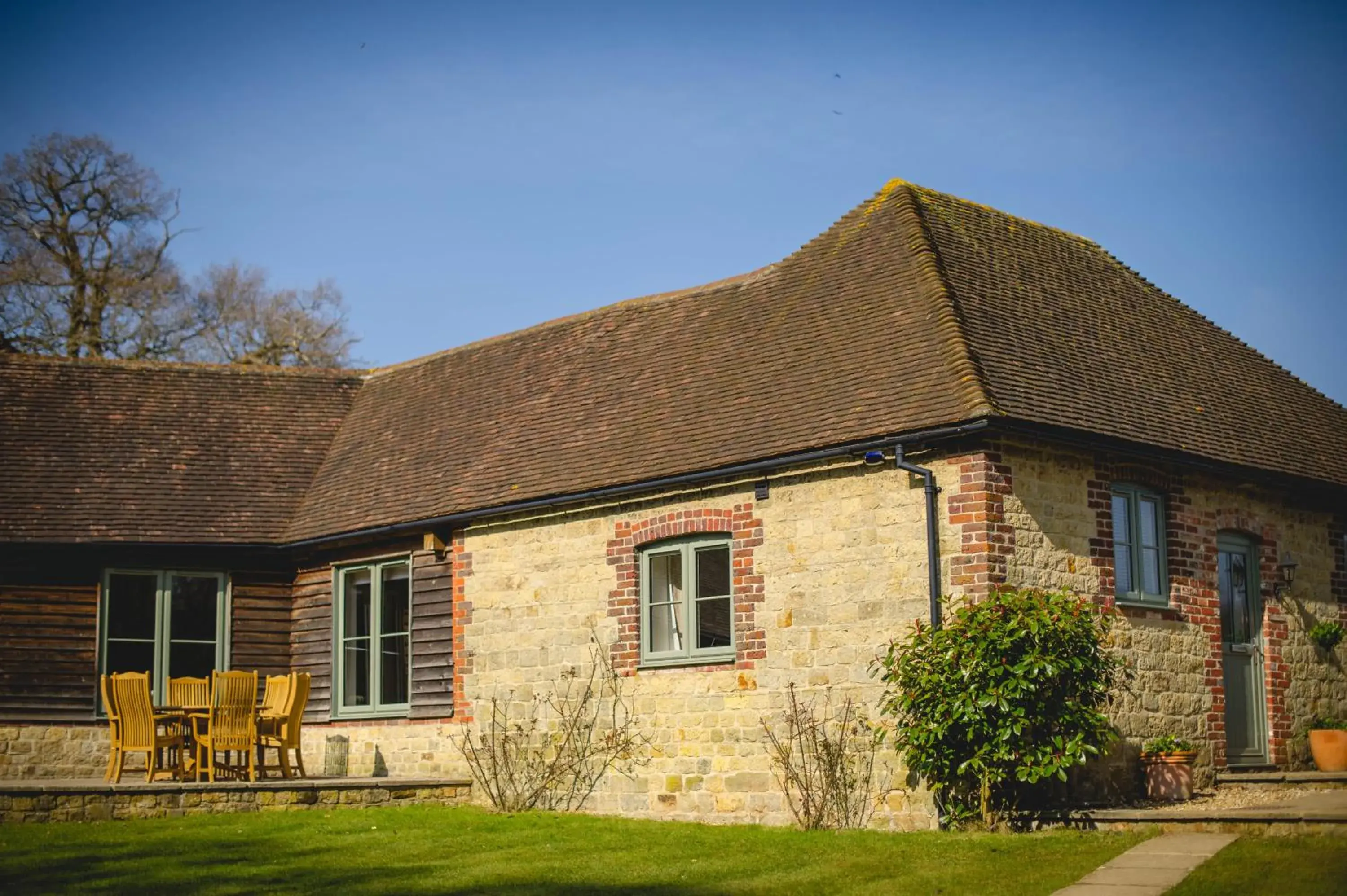 Cowdray Holiday Cottages Cowdray Holiday Cottages