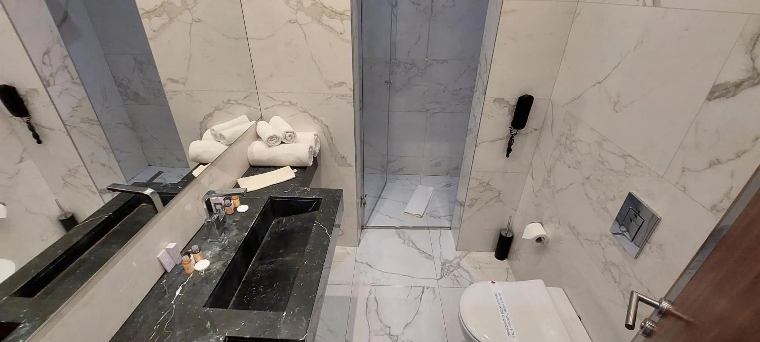 Deluxe Double Room - single occupancy in Hotel Austria & Bosna Deluxe Double Room - single occupancy in Hotel Austria & Bosna