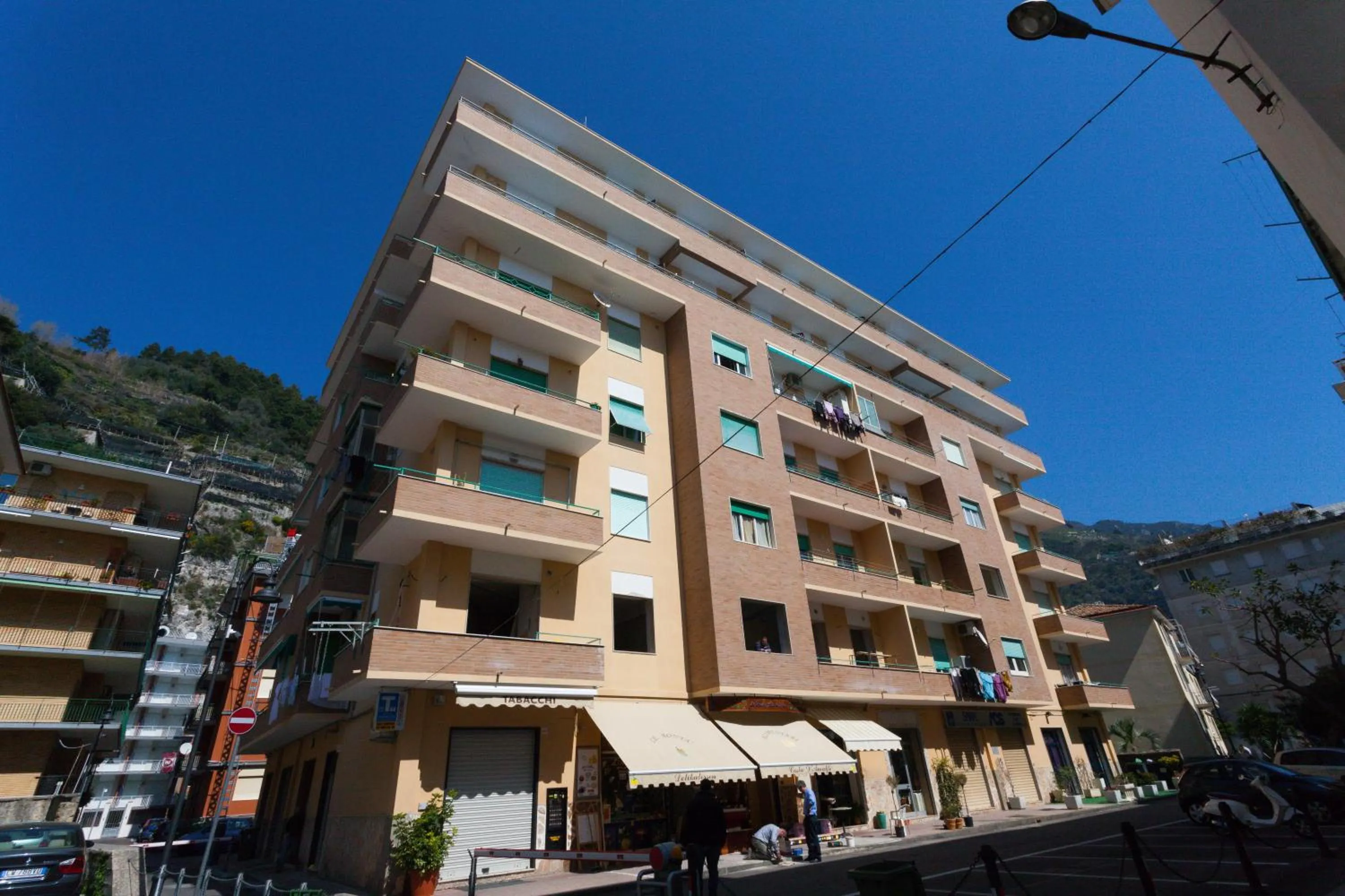 Facade/entrance in Casa Roberta
