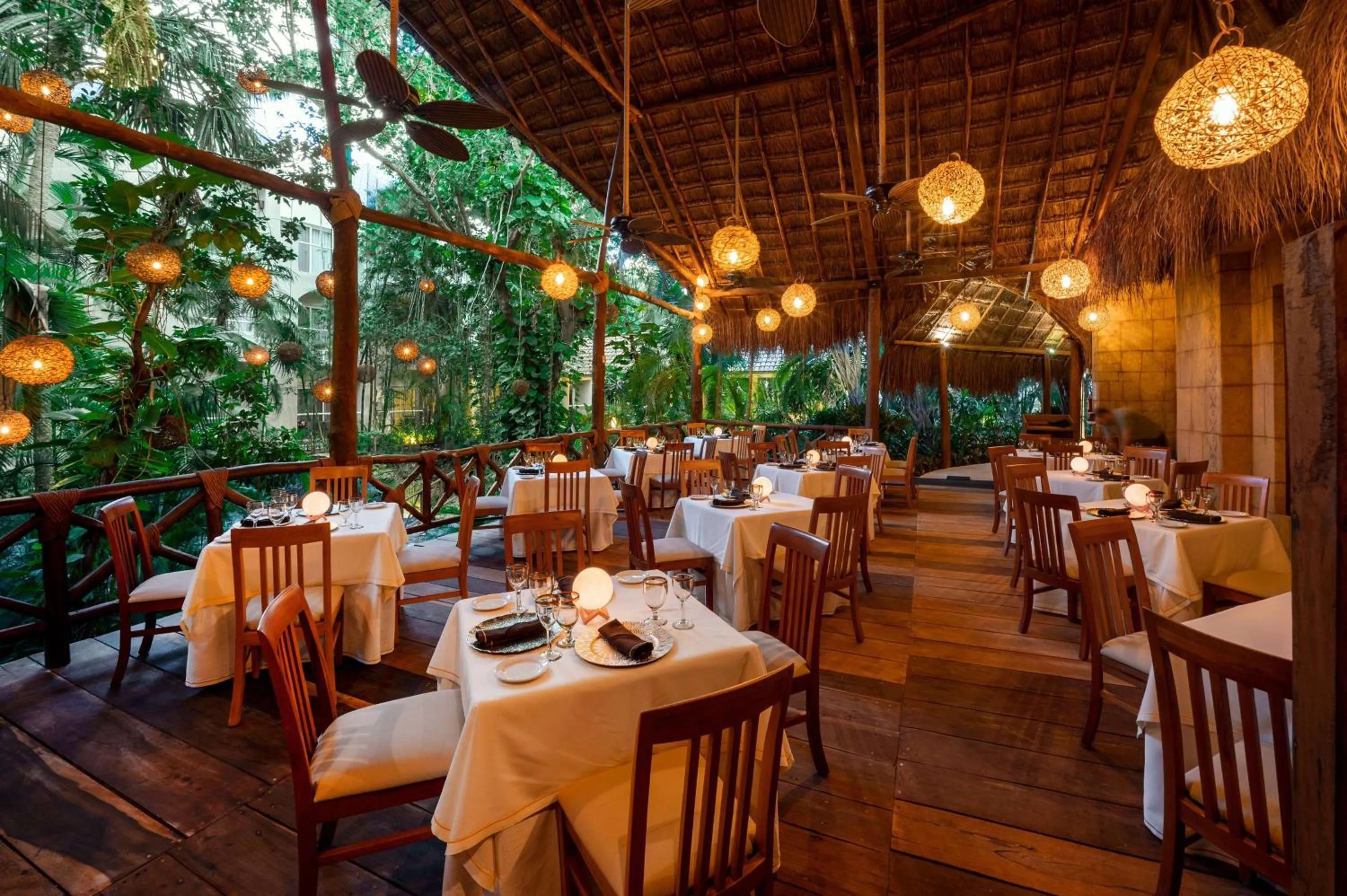 Restaurant/places to eat in Viva Azteca by Wyndham, A Trademark All Inclusive Resort