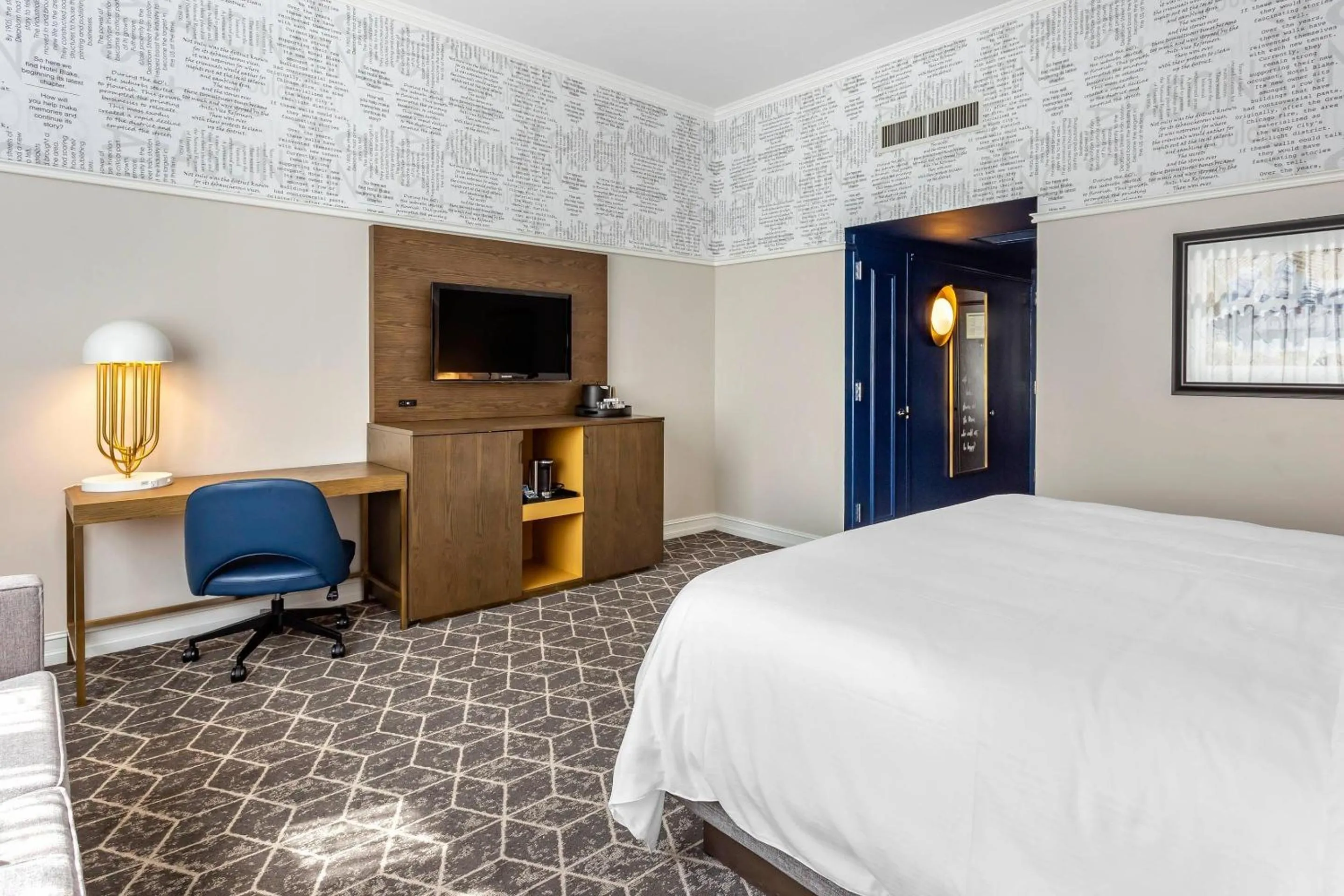 Bedroom, Bed in Bluegreen Vacations Hotel Blake, an Ascend Collection Hotel