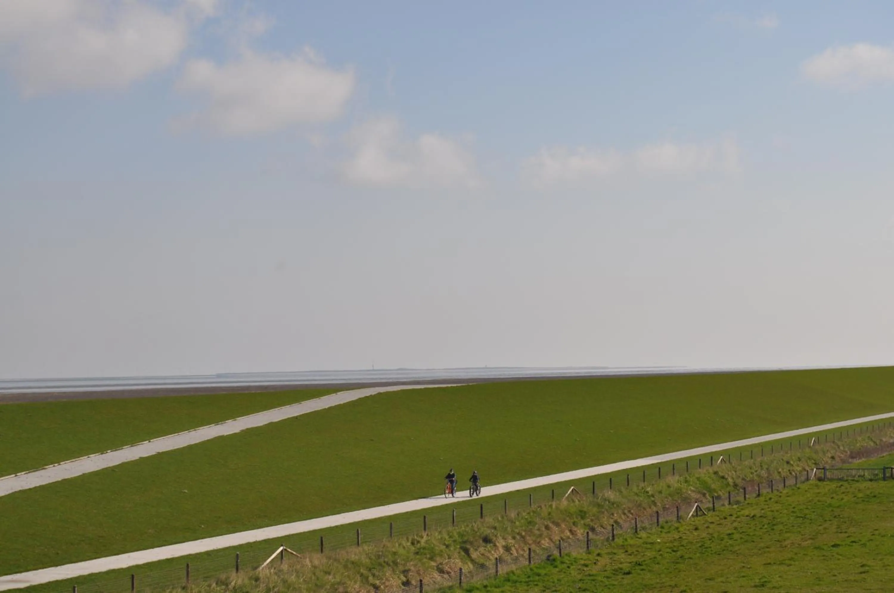 Cycling in Dieken's Huus