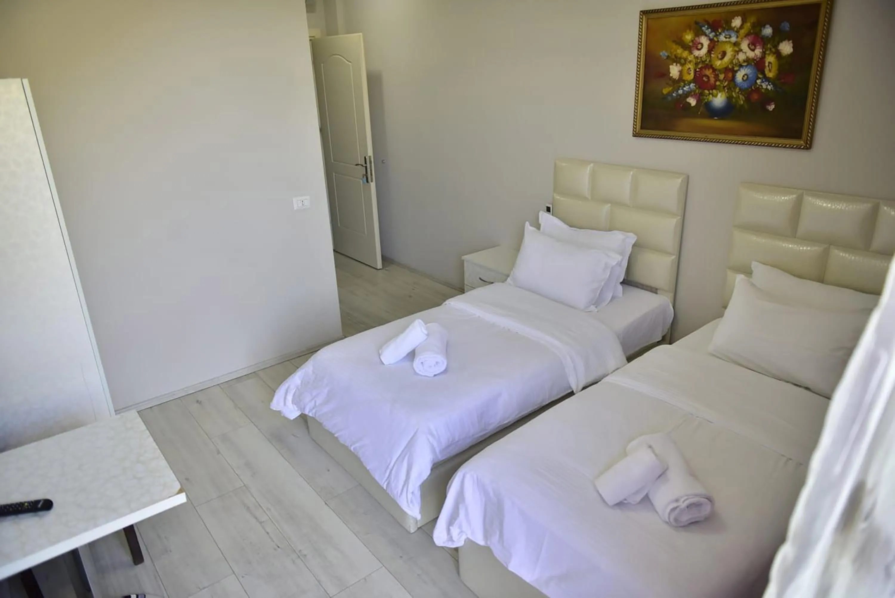 Bed in Buna Park Hotel