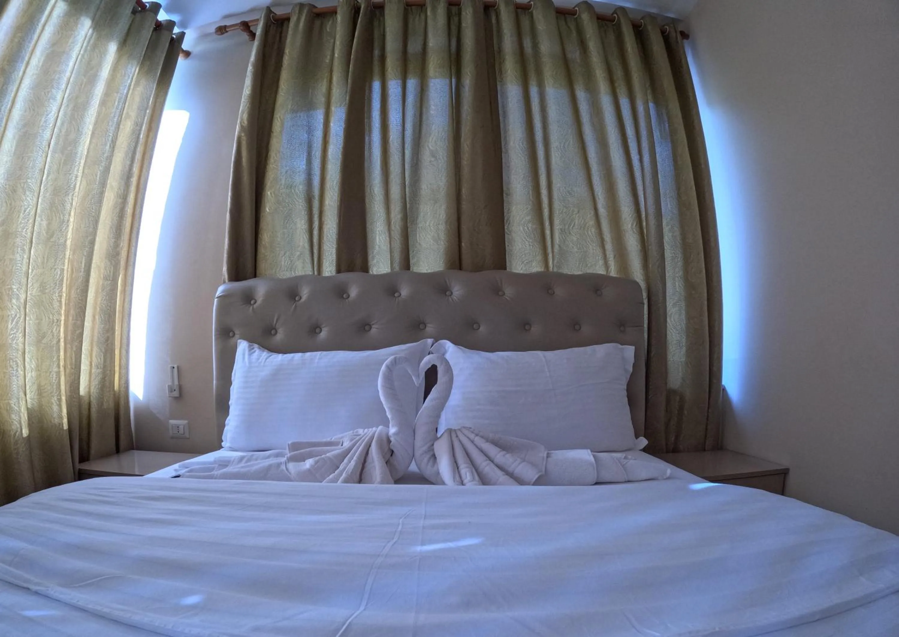 Photo of the whole room, Bed in Buna Park Hotel