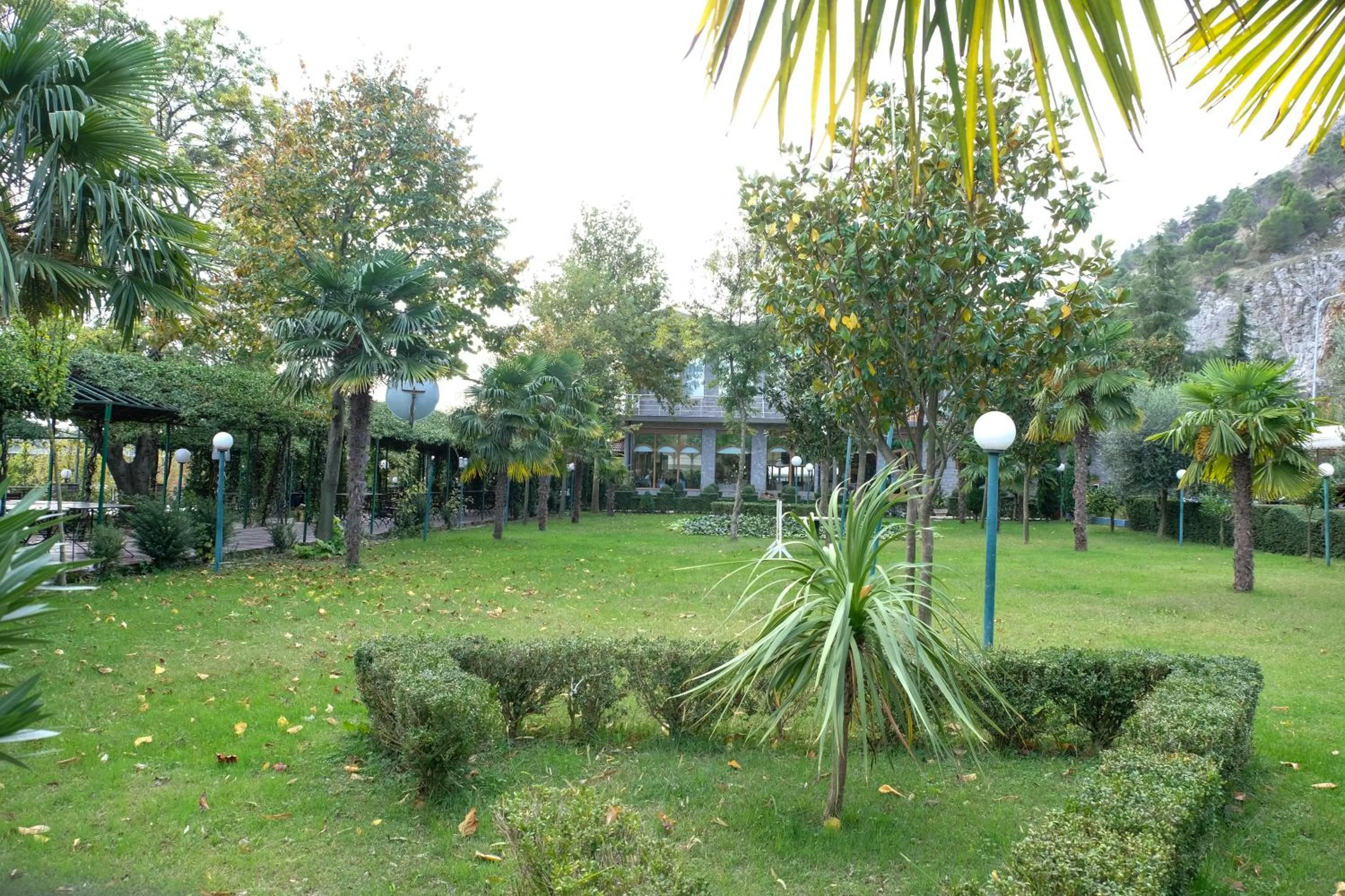 Garden in Buna Park Hotel