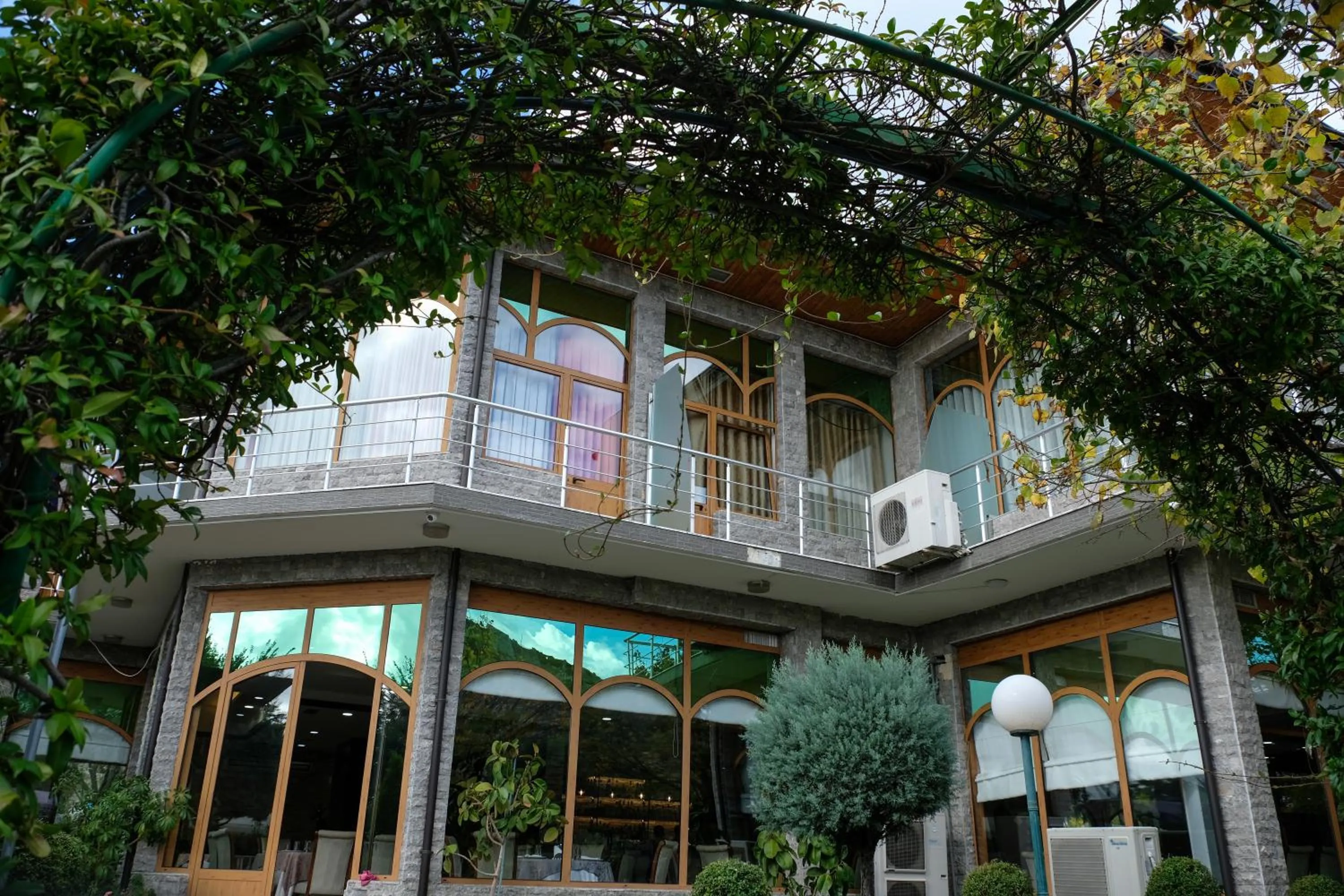 Property building in Buna Park Hotel