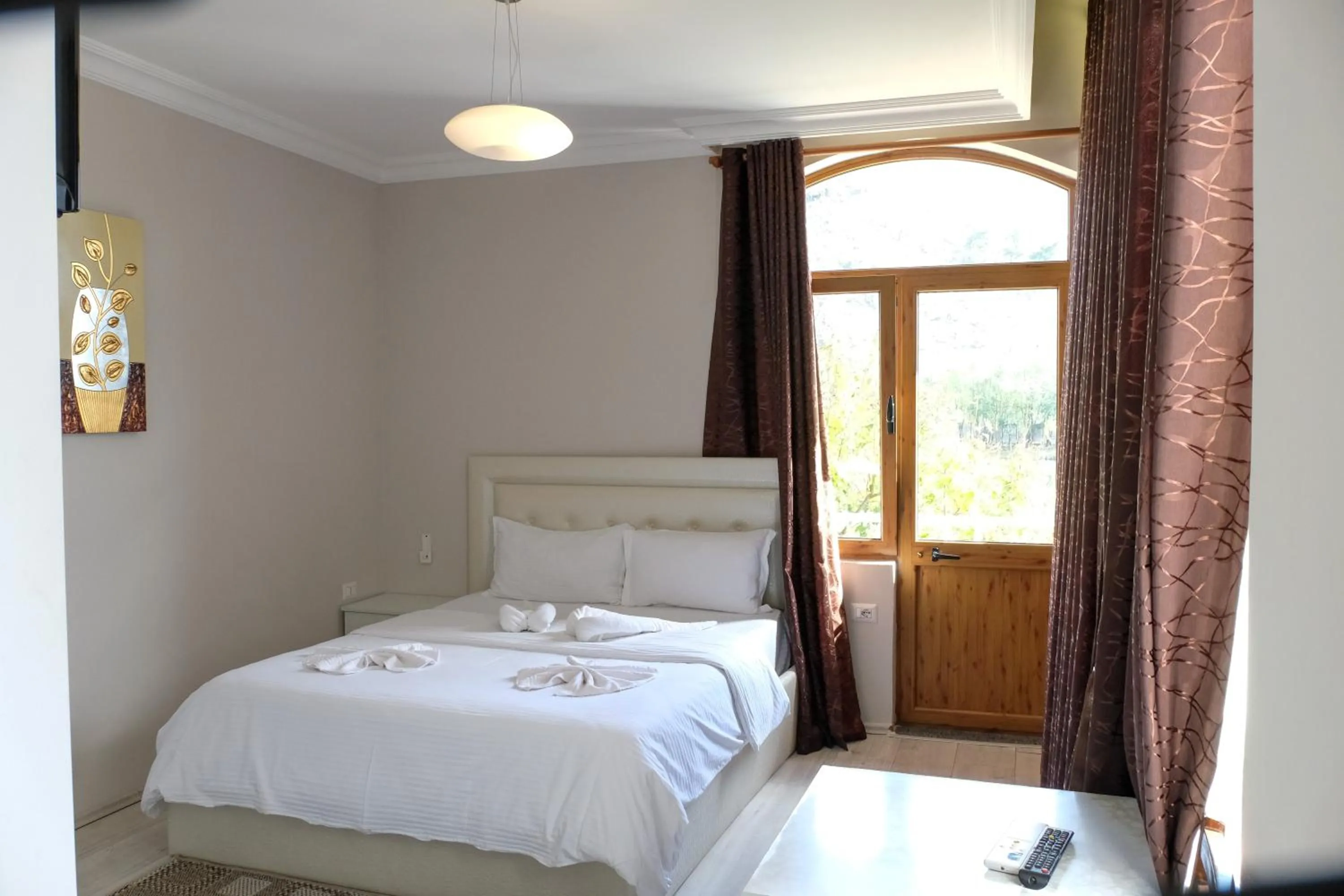 Photo of the whole room, Bed in Buna Park Hotel