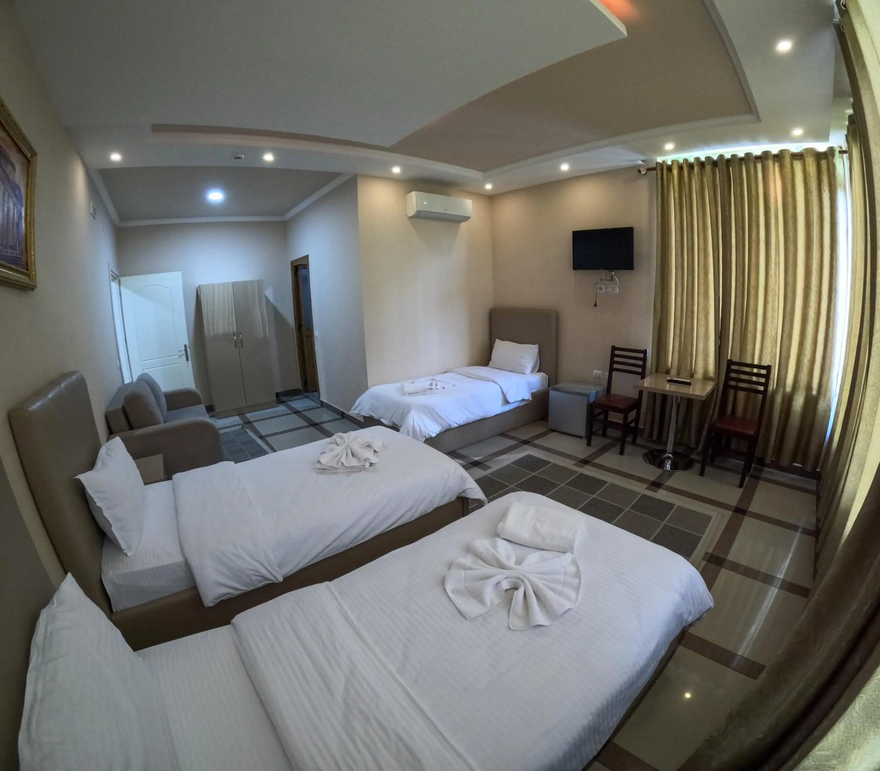 Photo of the whole room, Bed in Buna Park Hotel
