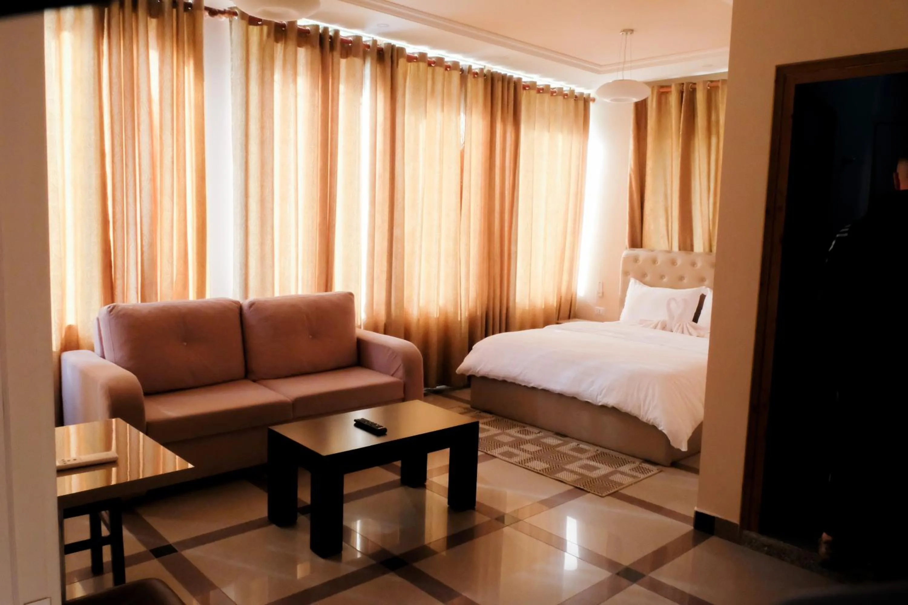 Photo of the whole room, Bed in Buna Park Hotel