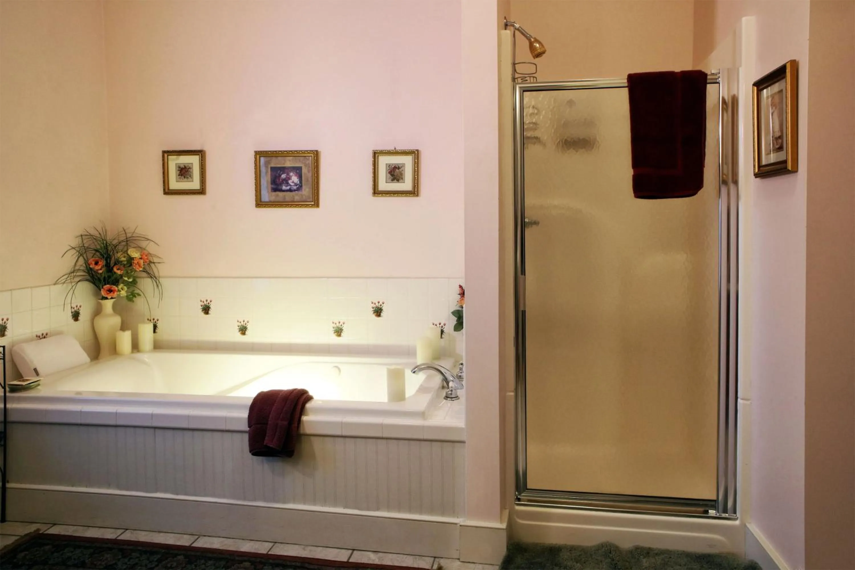 Bathroom in Barrister's Bed & Breakfast