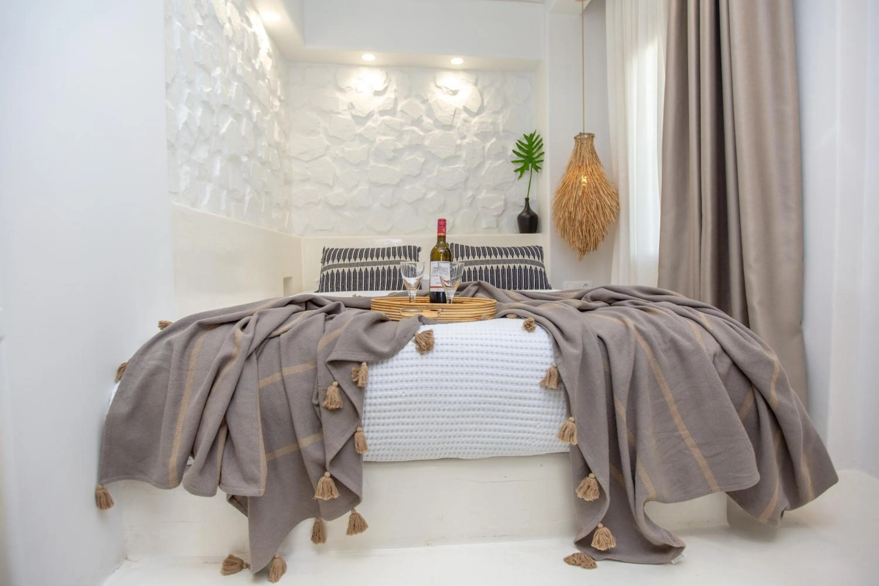 Bedroom in Emery Hotel