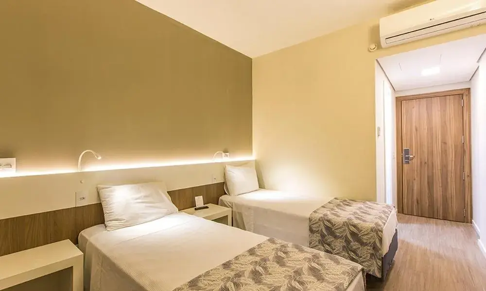 Economy Twin Room in Alegro Hotel Economy Twin Room in Alegro Hotel