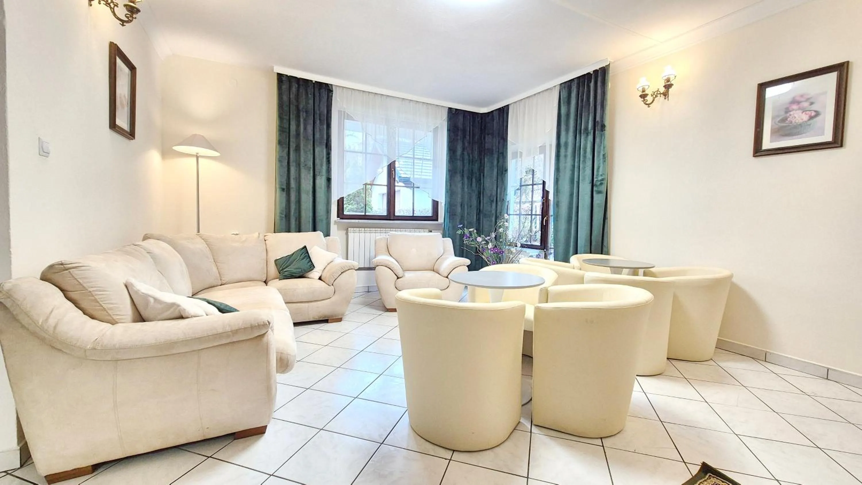 VILLA CASSIA przy Parku Zdrojowym