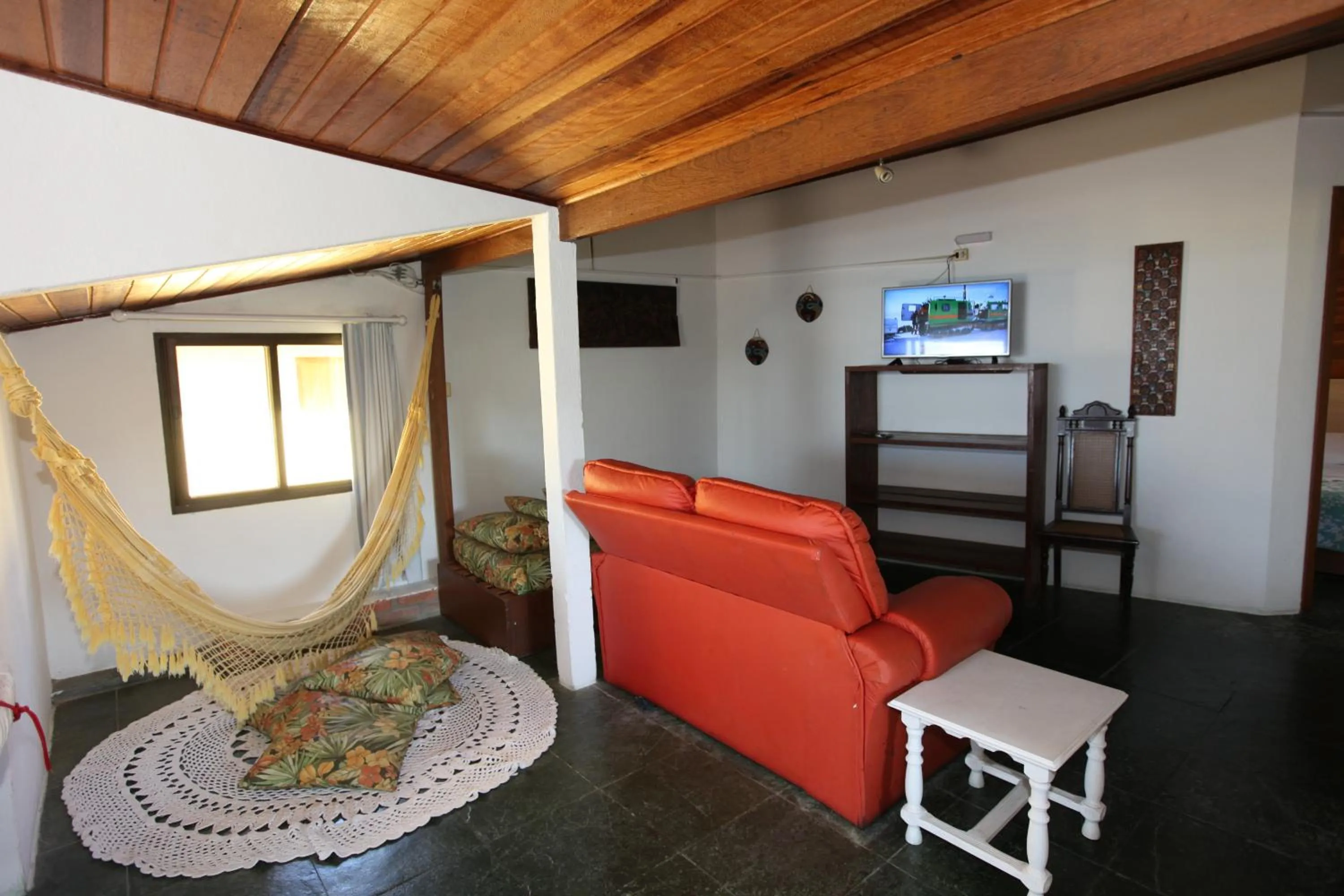 TV and multimedia in Pousada Hibisco