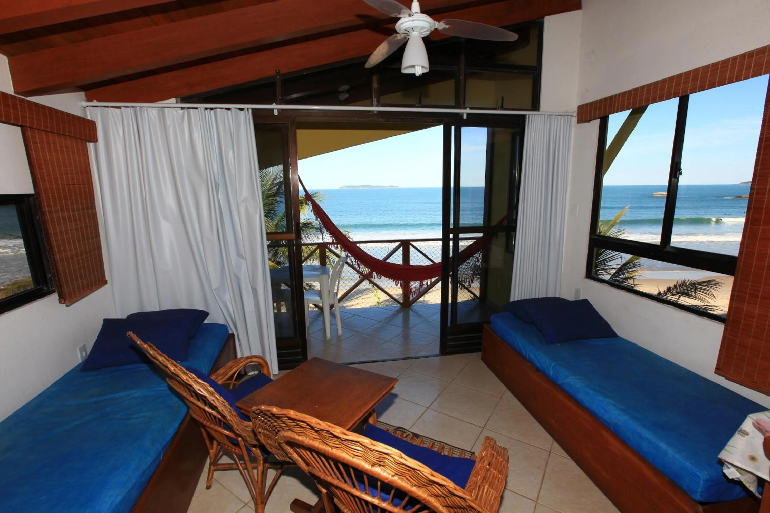 Living room in Pousada Hibisco