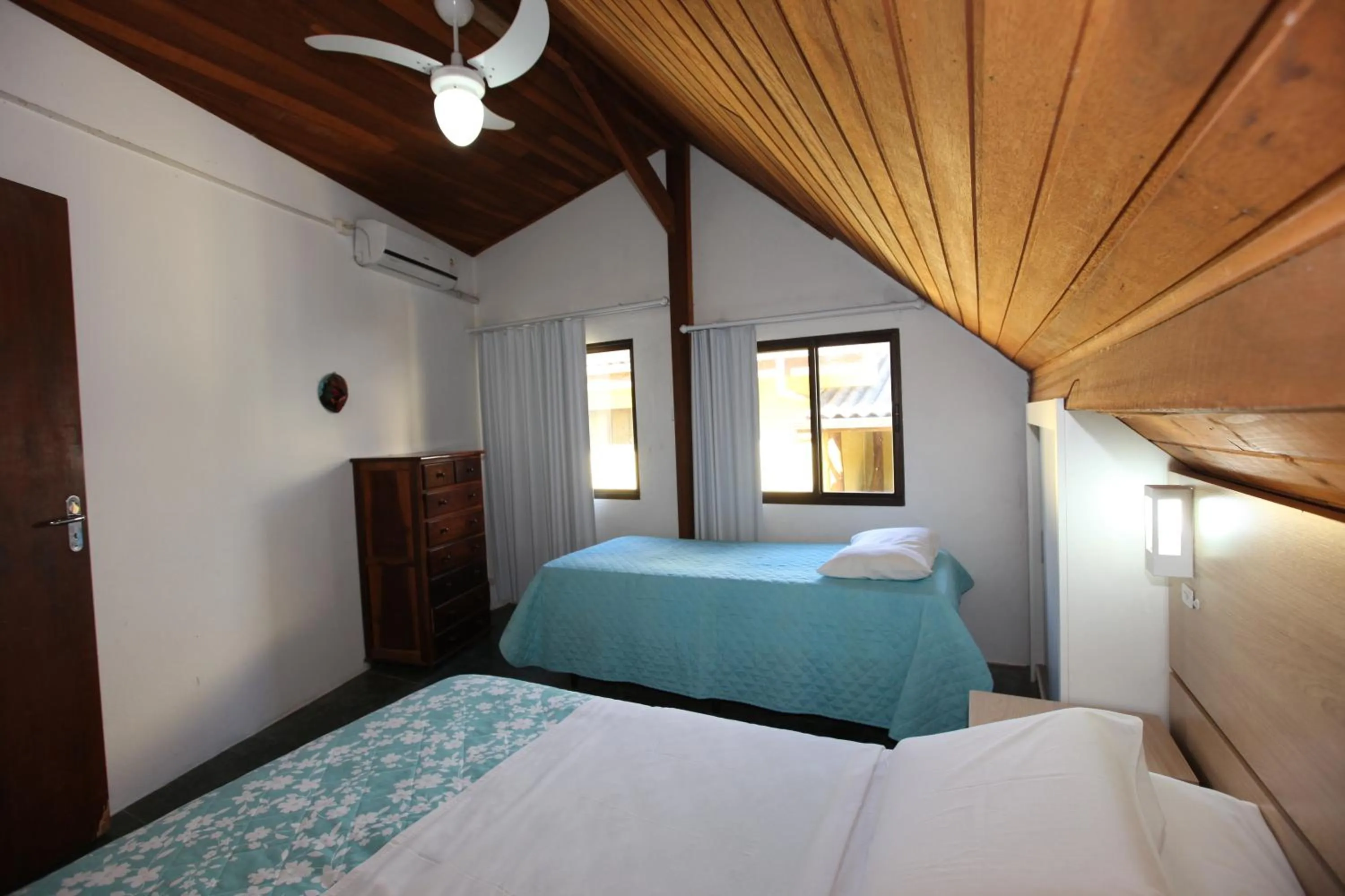 Bedroom, Bed in Pousada Hibisco