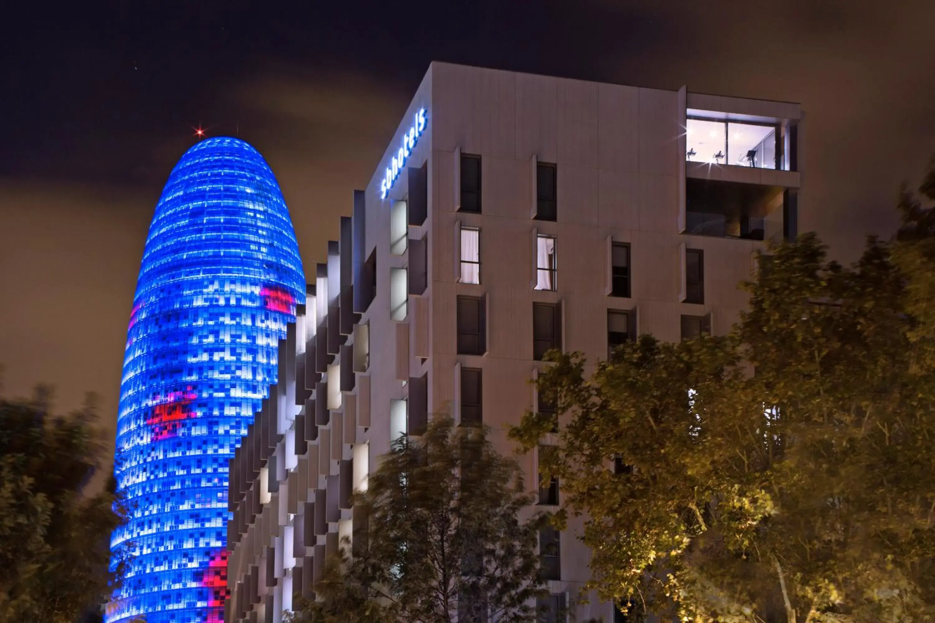 Facade/entrance in Hotel SB Glow 4 Sup Facade/entrance in Hotel SB Glow 4 Sup