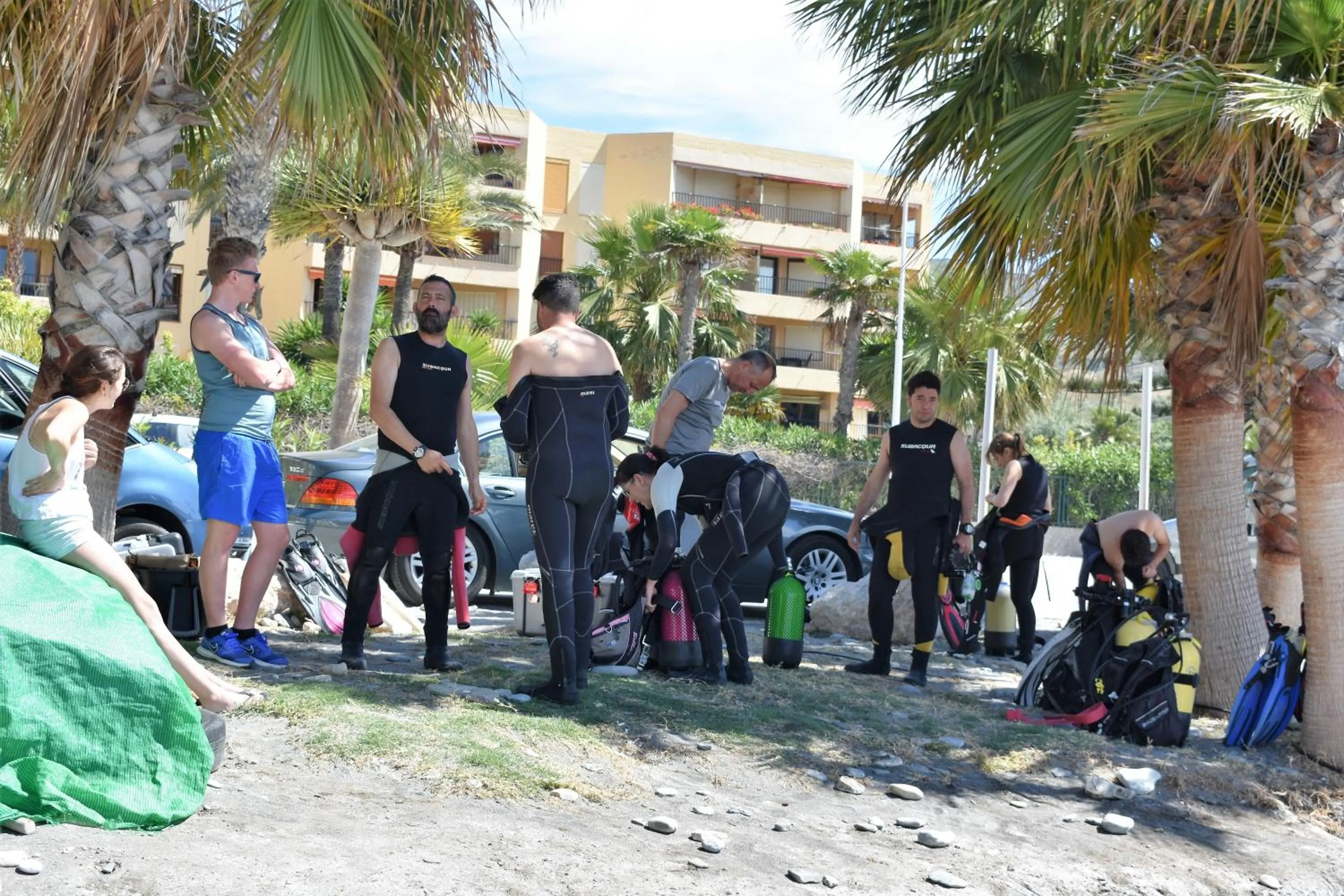 People in Rosa Nautica 301