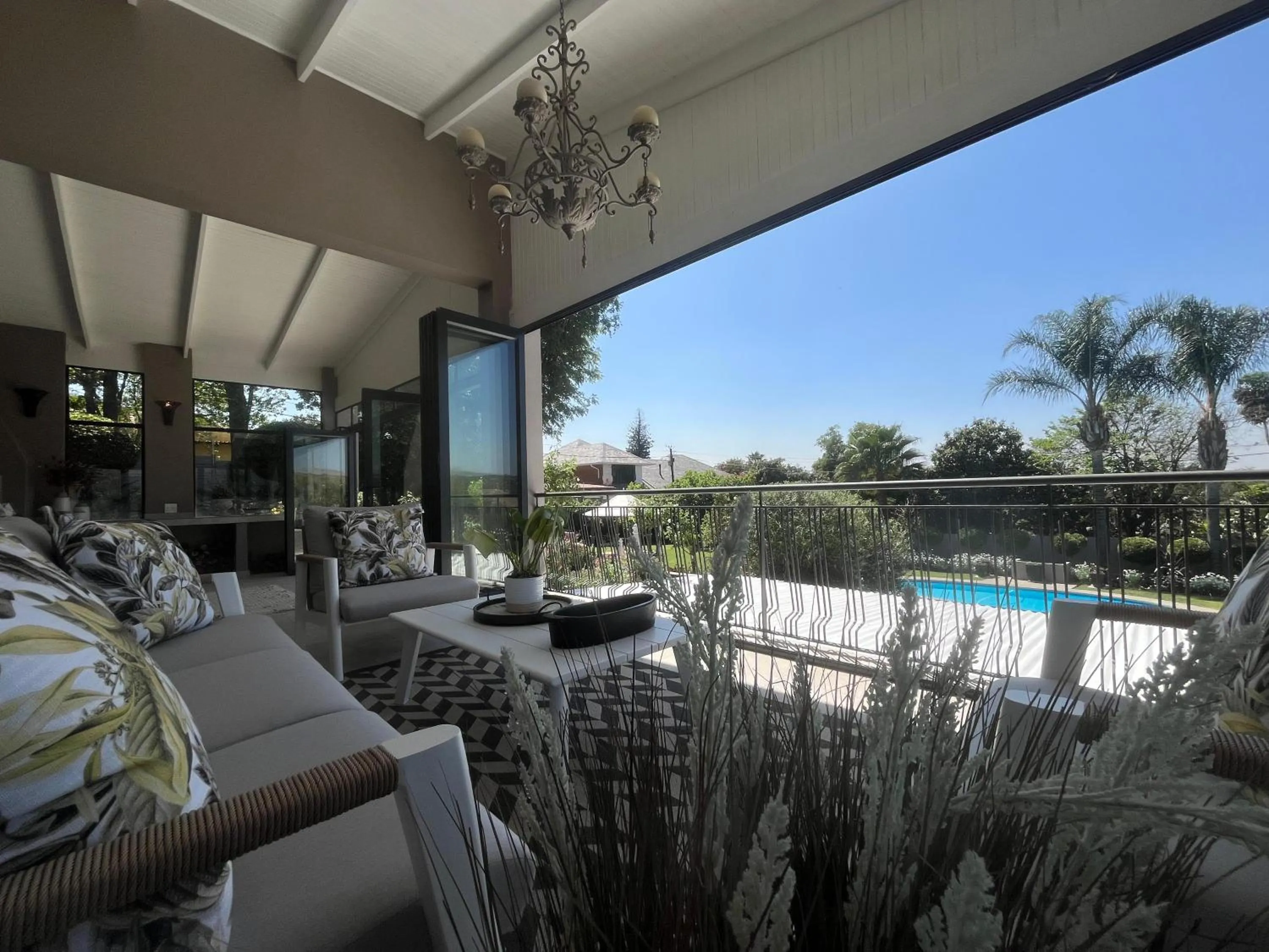 Property building in La Vida Luka - Luxury Guesthouse