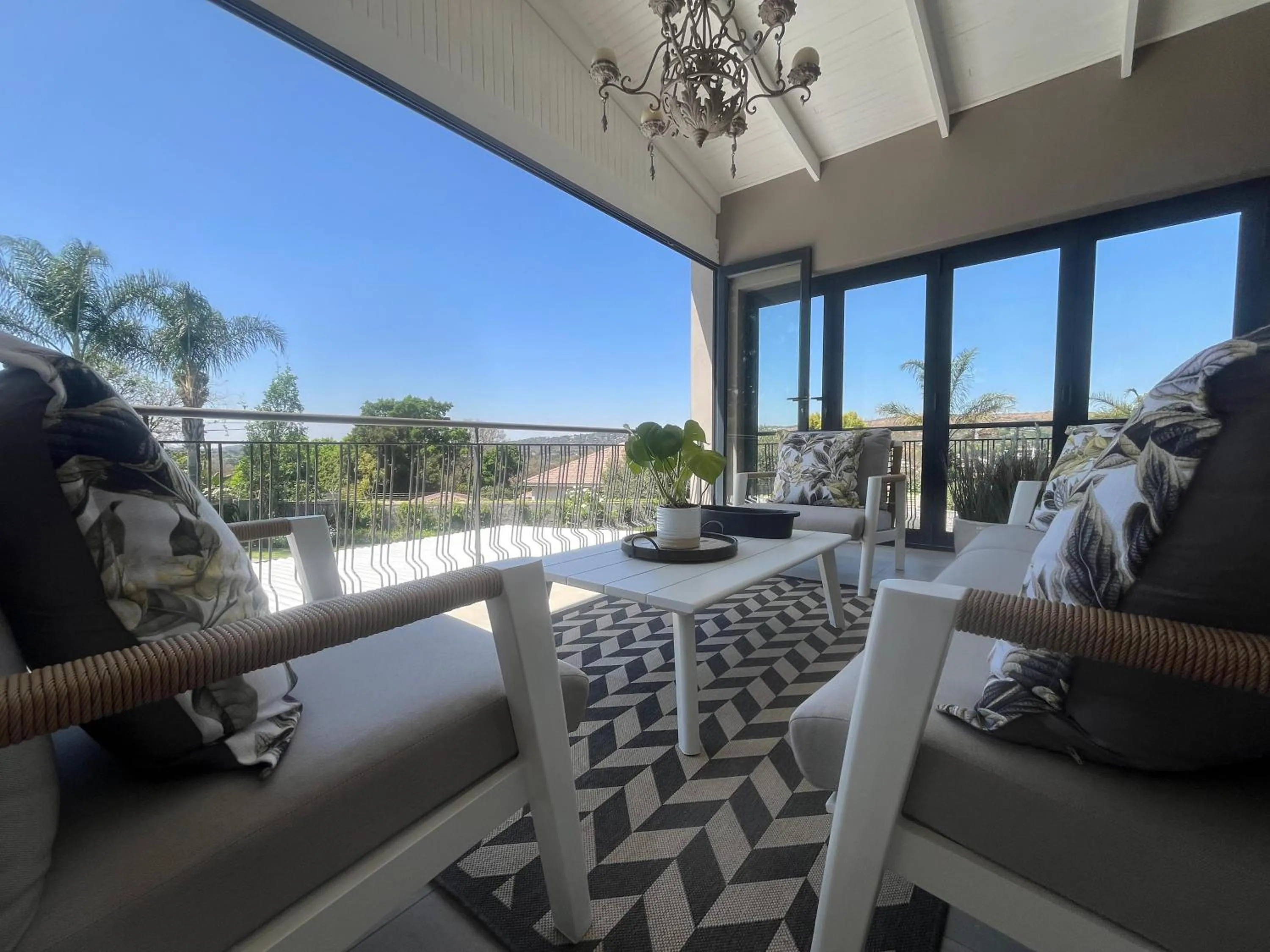 Property building in La Vida Luka - Luxury Guesthouse