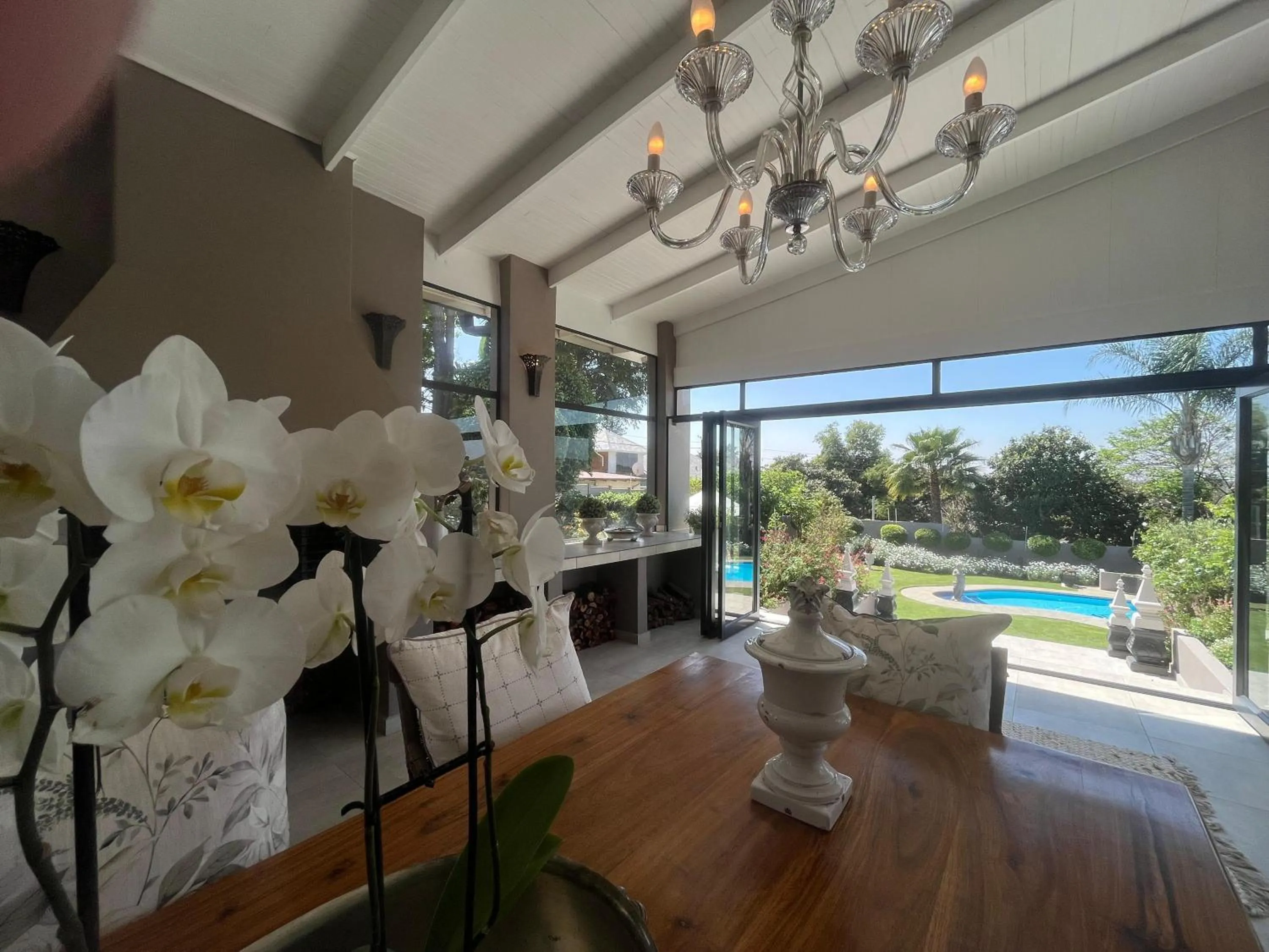 Patio in La Vida Luka - Luxury Guesthouse