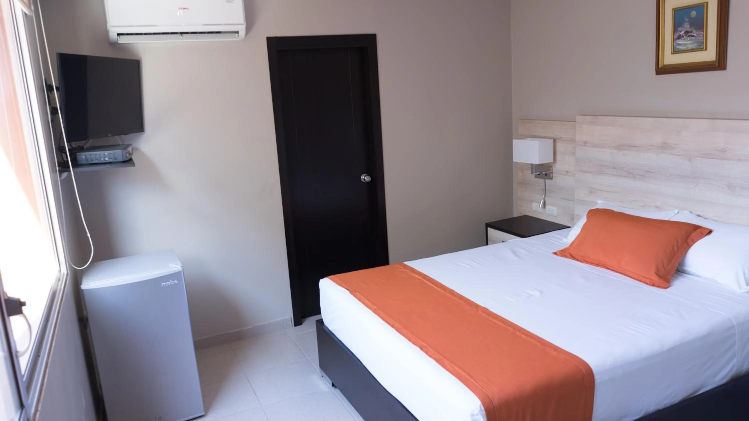 Bed in Hotel Los Almendros