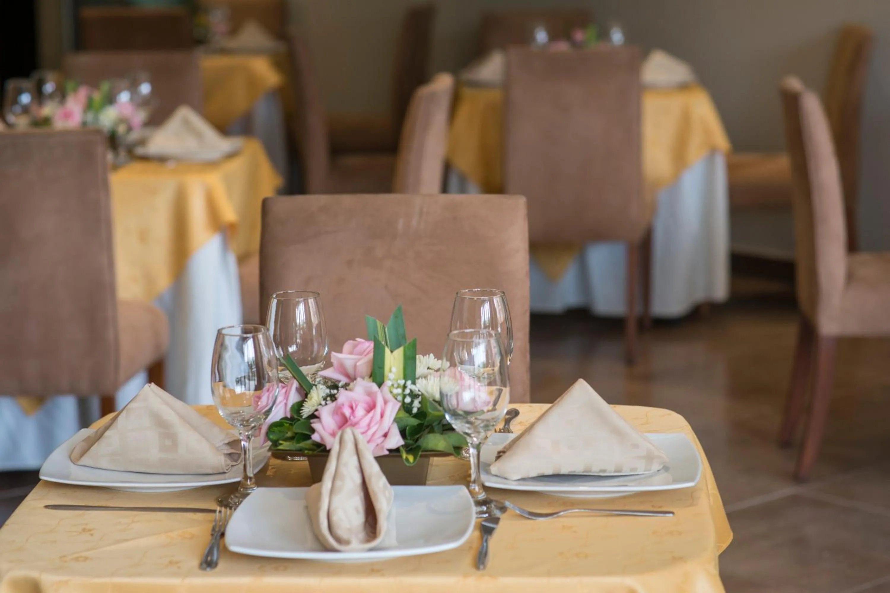 Restaurant/places to eat in Hotel Los Almendros