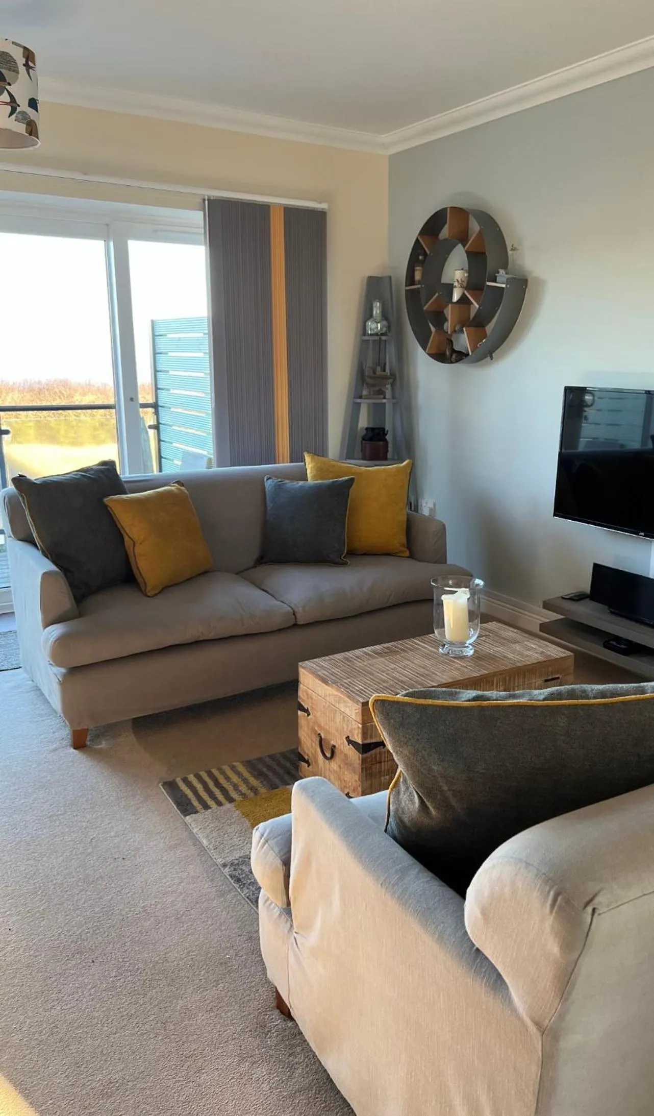 Living room in The Lookout