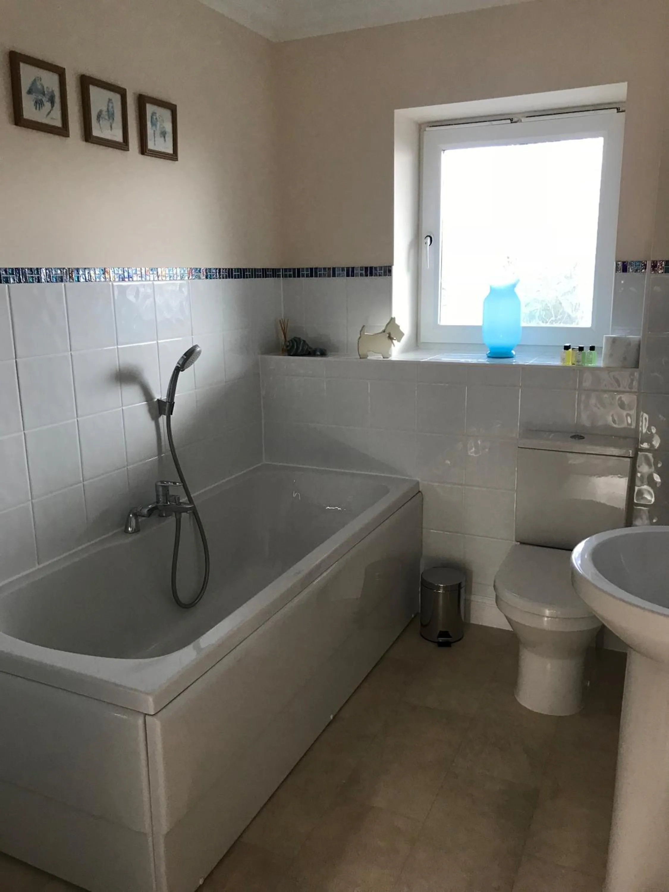 Bathroom in The Lookout
