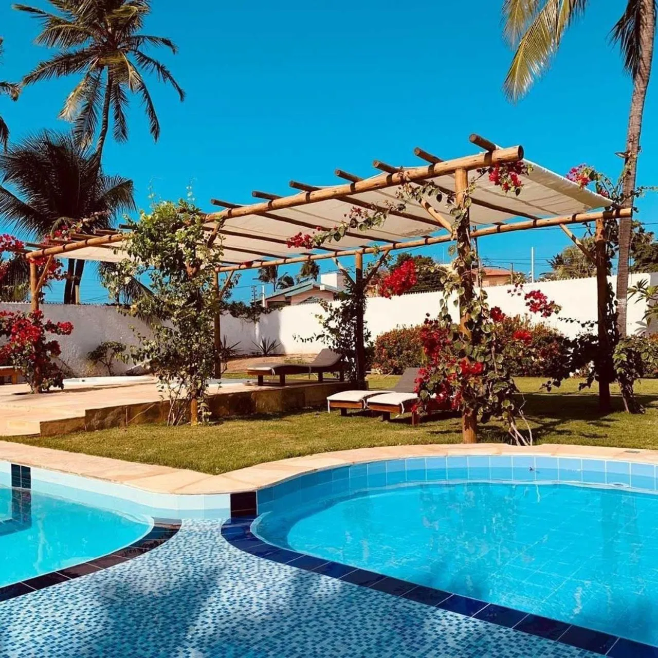 Pool view in Tucano Pousada